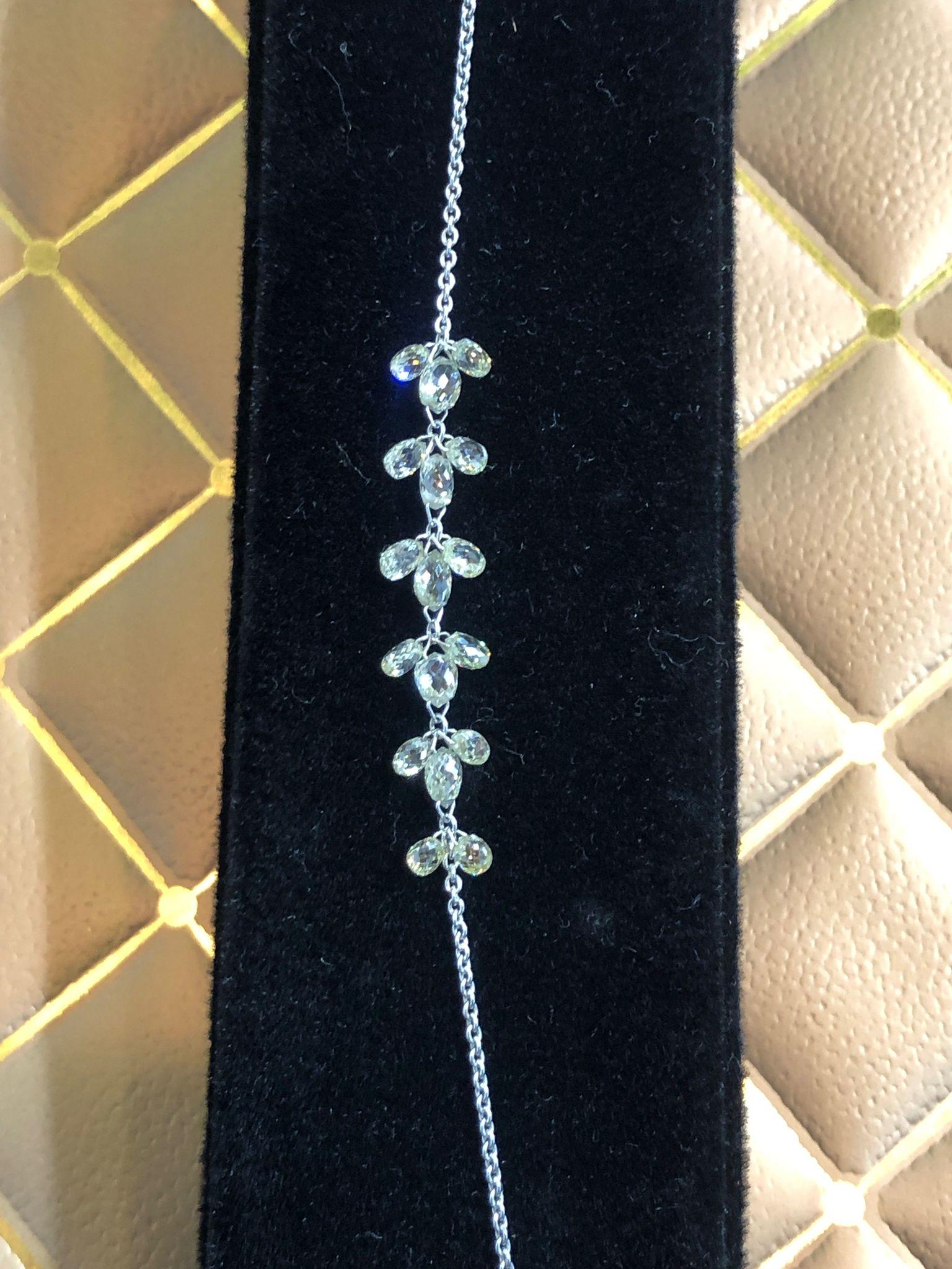 Women's PANIM Briolette Flower Diamond Bracelet 18 Karat White Gold For Sale