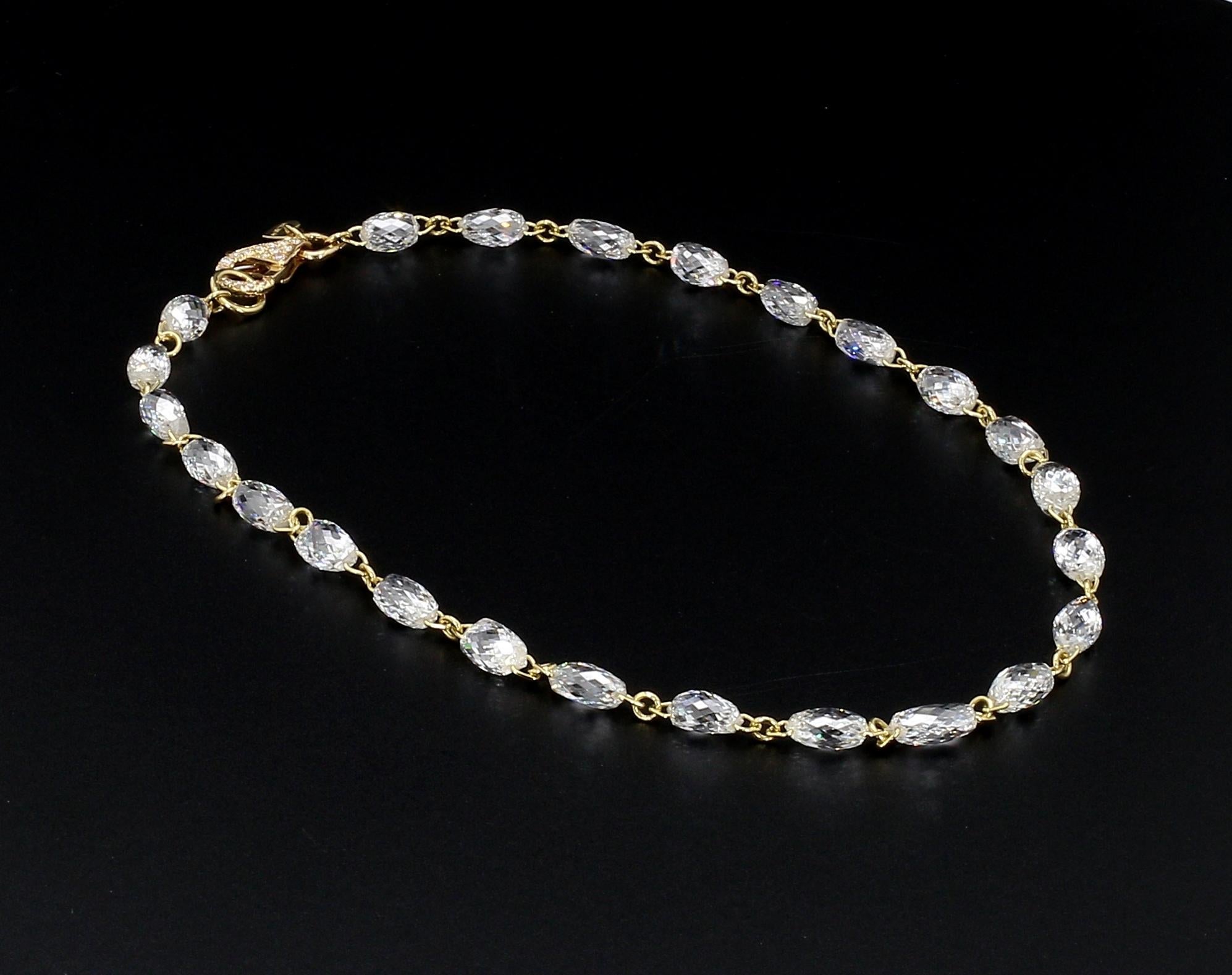 PANIM Diamond Briolette Link Chain 18 Karat Yellow Gold Bracelet In New Condition For Sale In Tsim Sha Tsui, Hong Kong
