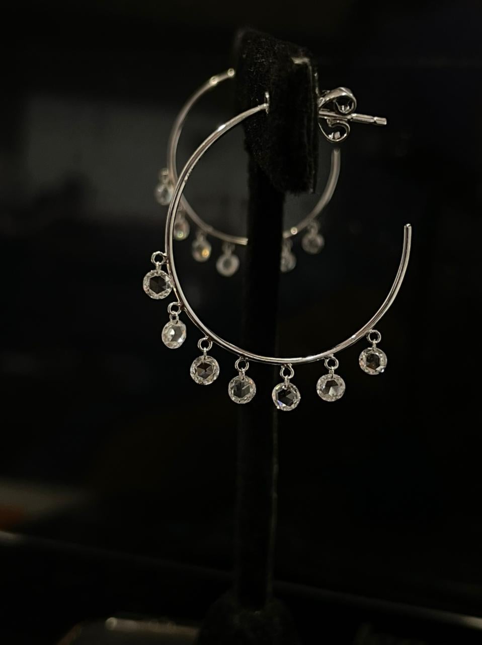 PANIM Boucles d'oreilles créoles en or blanc 18 carats avec diamants taille rose en vente 5
