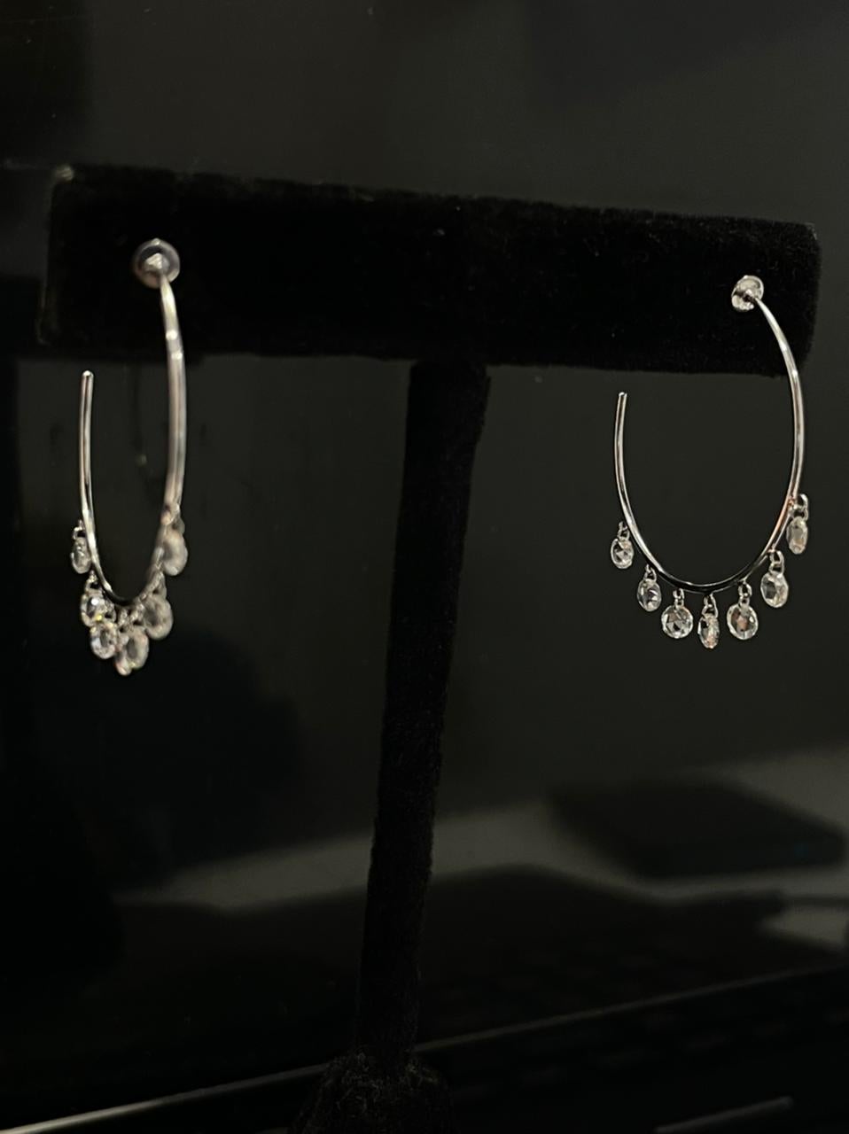 PANIM Boucles d'oreilles créoles en or blanc 18 carats avec diamants taille rose en vente 7