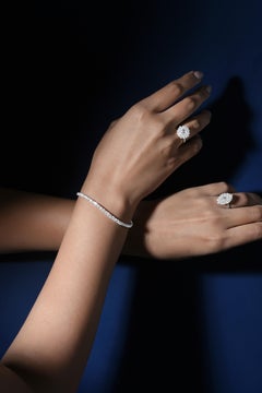 Anillo Panim de Diamantes Rosetón y Briolette de Oro Blanco de 18k