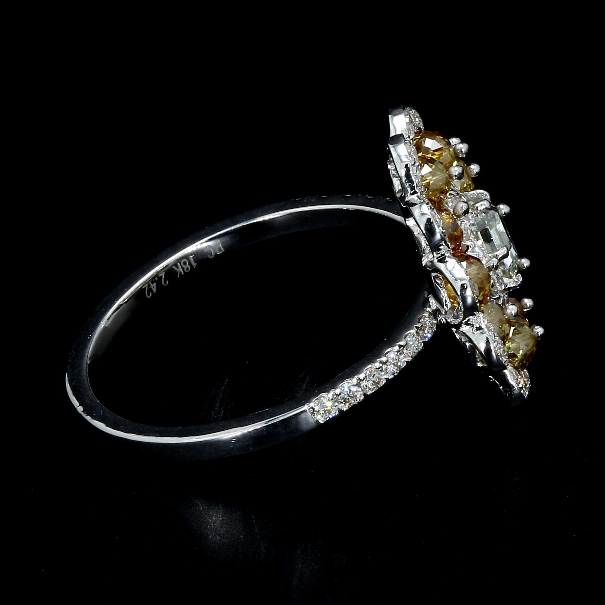PANIM Fancy Perlen & Hexa Einzigartiger Ring in 18 Karat Weißgold im Angebot 1