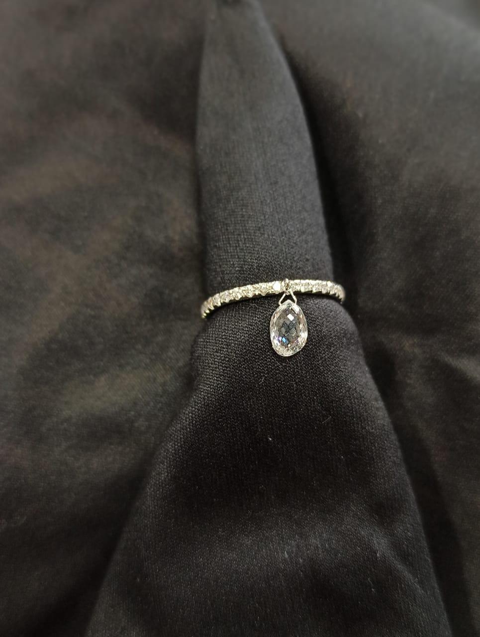 PANIM Mono Diamant-Ring mit baumelndem Diamanten aus 18 Karat Gold () 8