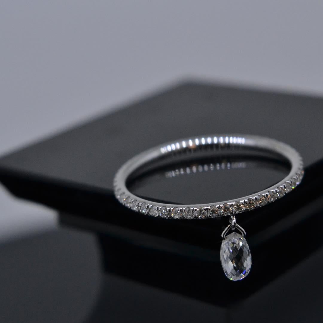 PANIM Mono Diamant-Ring mit baumelndem Diamanten aus 18 Karat Gold () 9