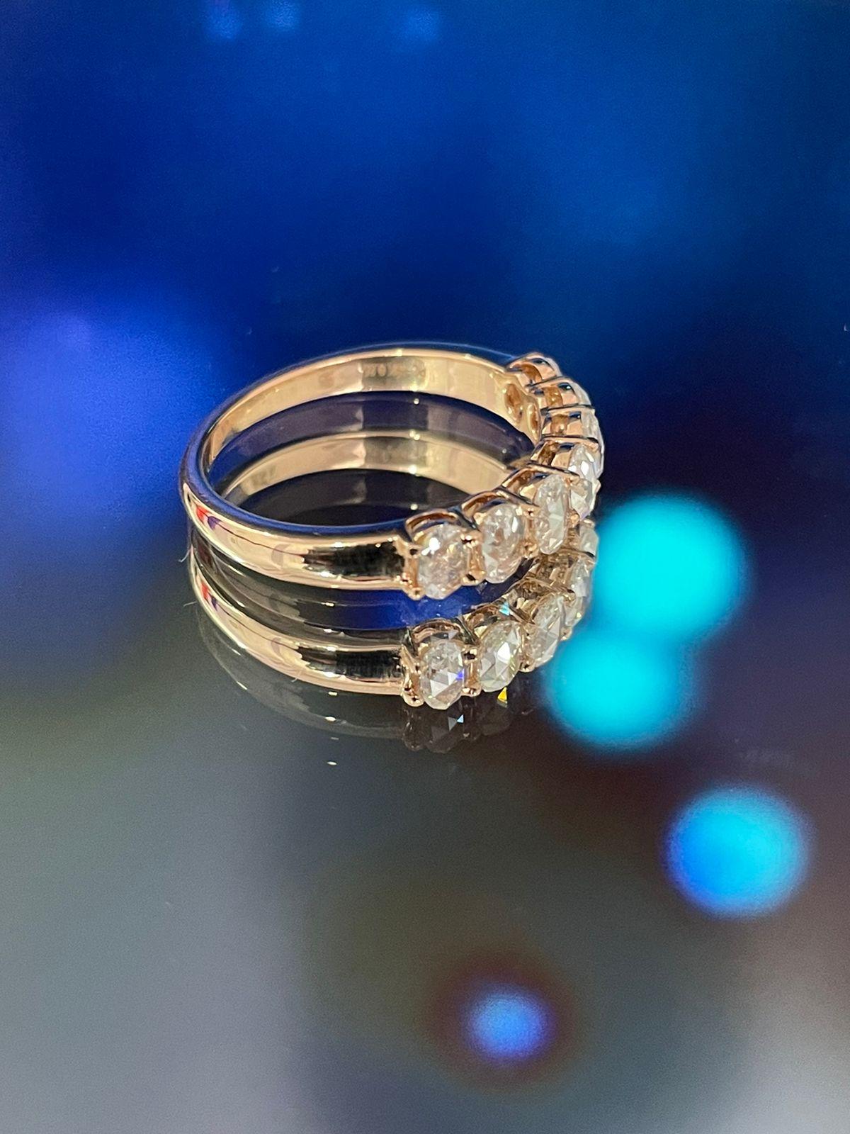 Moderne PANIM Bague à anneau en or blanc 18 carats et or rose avec diamants ovales de taille rose en vente