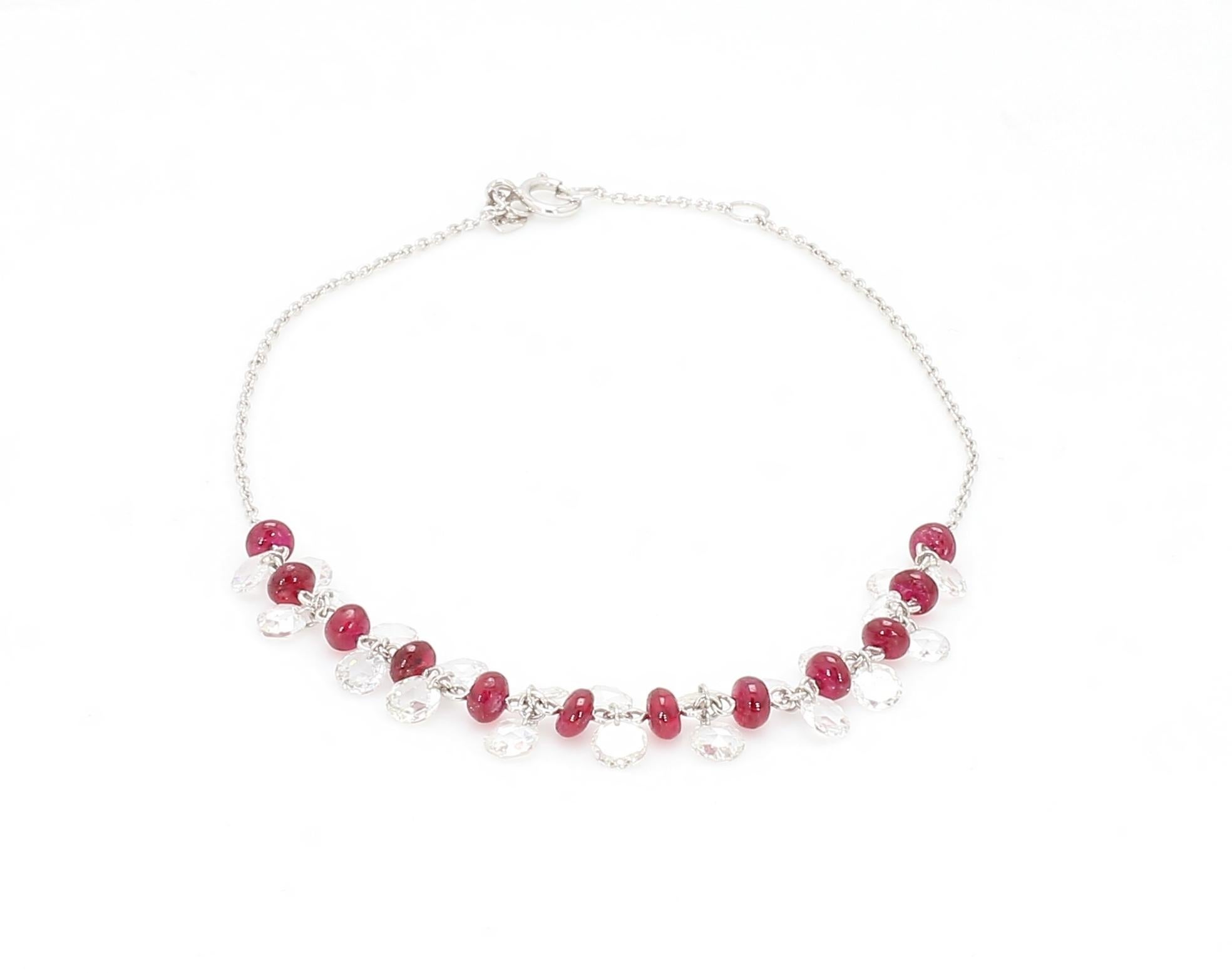 Bracciale pendente con diamanti e rubini taglio rosa PANIM in oro bianco 18 carati in vendita 1