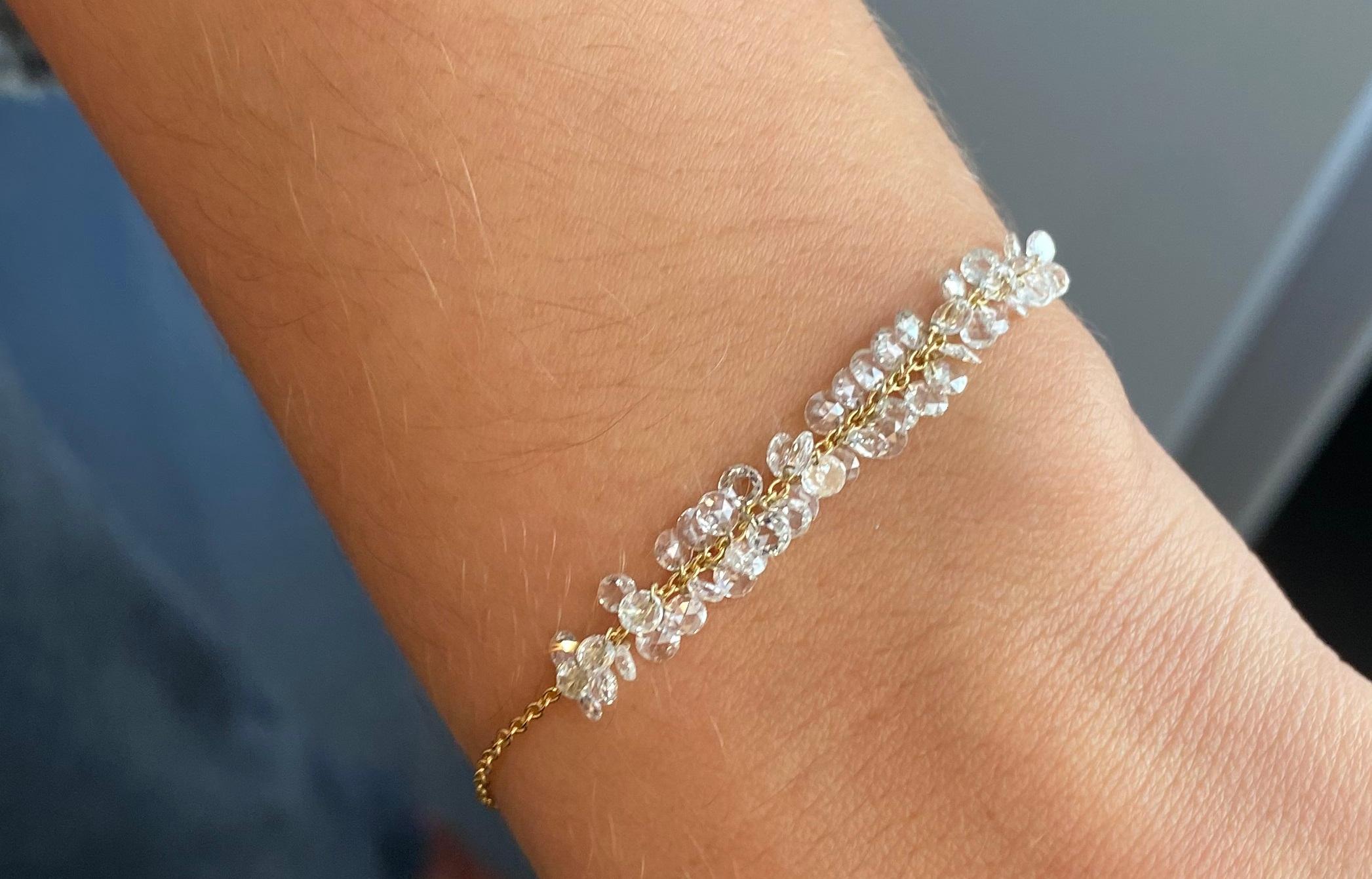 PANIM Rosecut Diamond Fringe Dangling Bracelet in 18K White Gold

Decorated with top quality round rosecut diamond , our Fringe Dangling bracelet is finished in 18K gold for a luxuriously warm finish. Designed to float delicately on your wrist, each
