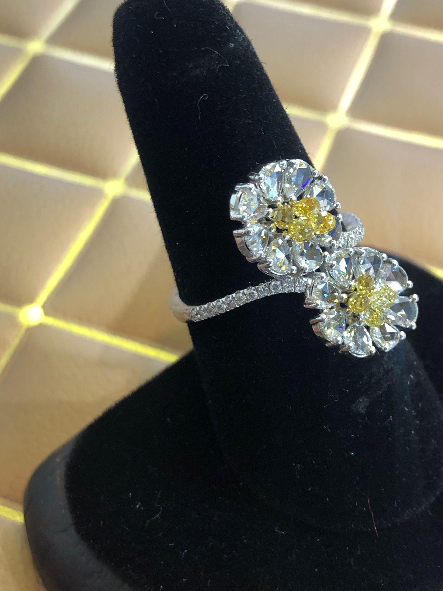 PANIM Rosecut & Fancy Brio Diamond Jasmin Style Ring in 18 Karat White Gold In New Condition For Sale In Tsim Sha Tsui, Hong Kong