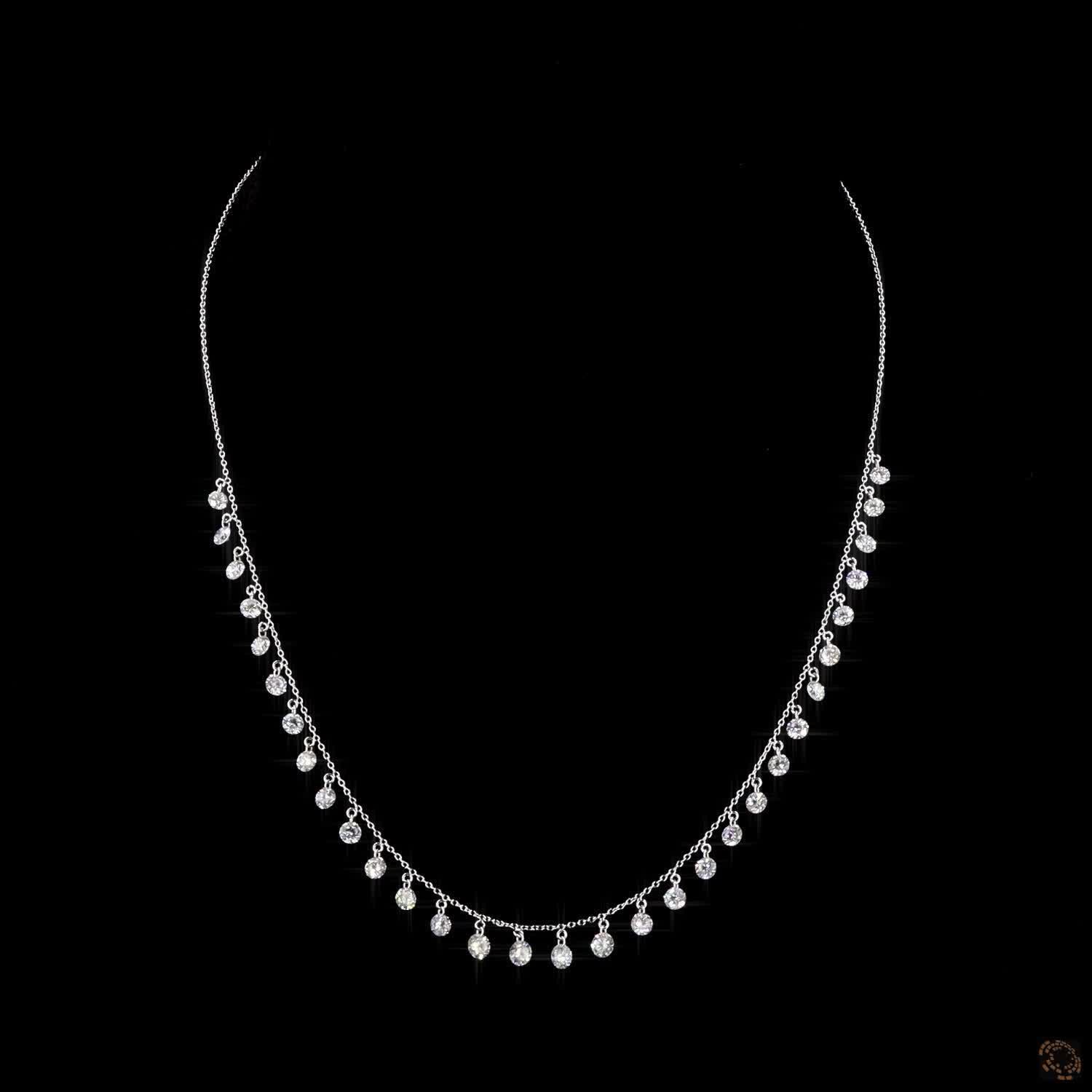 Modern PANIM Round Dangling Necklace in 18K White Gold For Sale