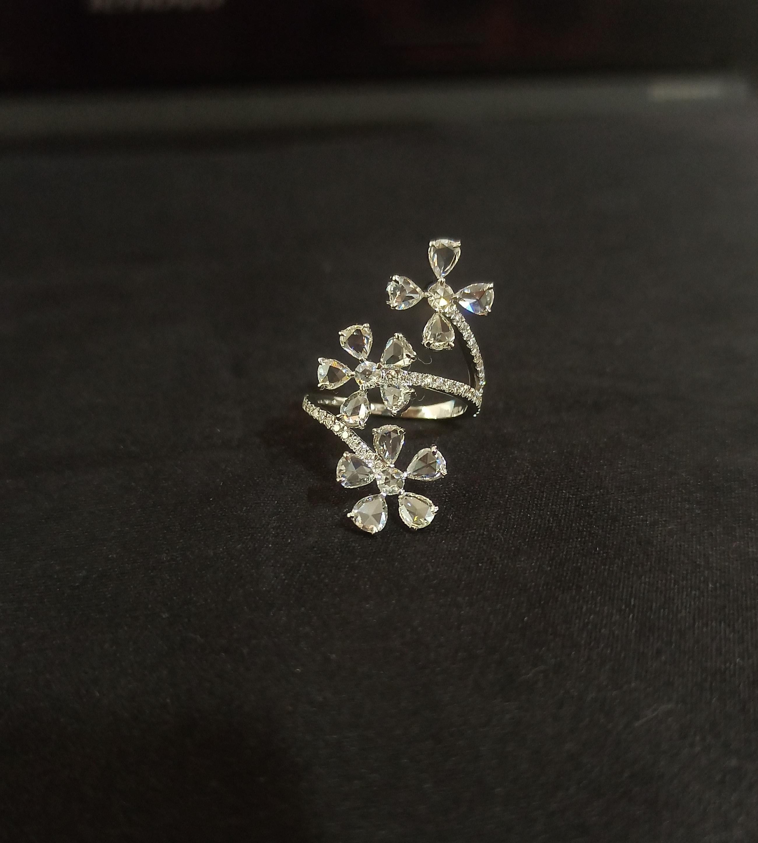 Women's PANIM Trio Floral Ring with Diamond Rosecut in 18 Karat White Gold For Sale