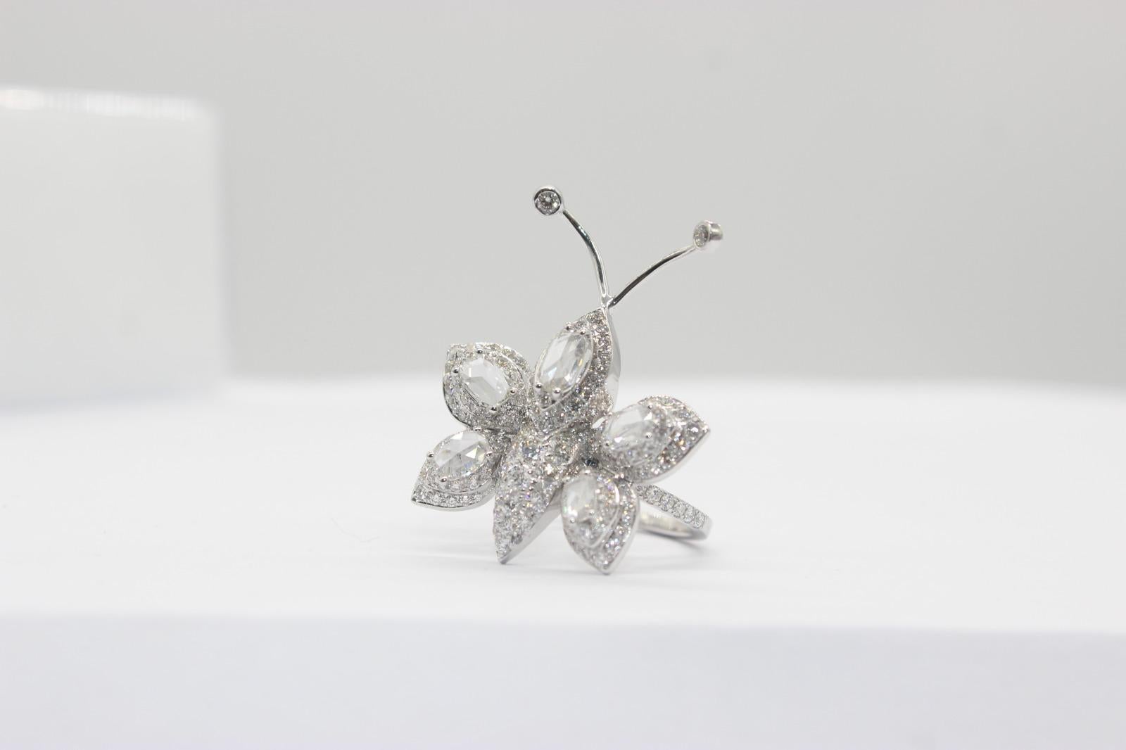 PANIM White Rosecut Diamond Butterfly Cocktail Ring in 18 Karat White Gold For Sale 4