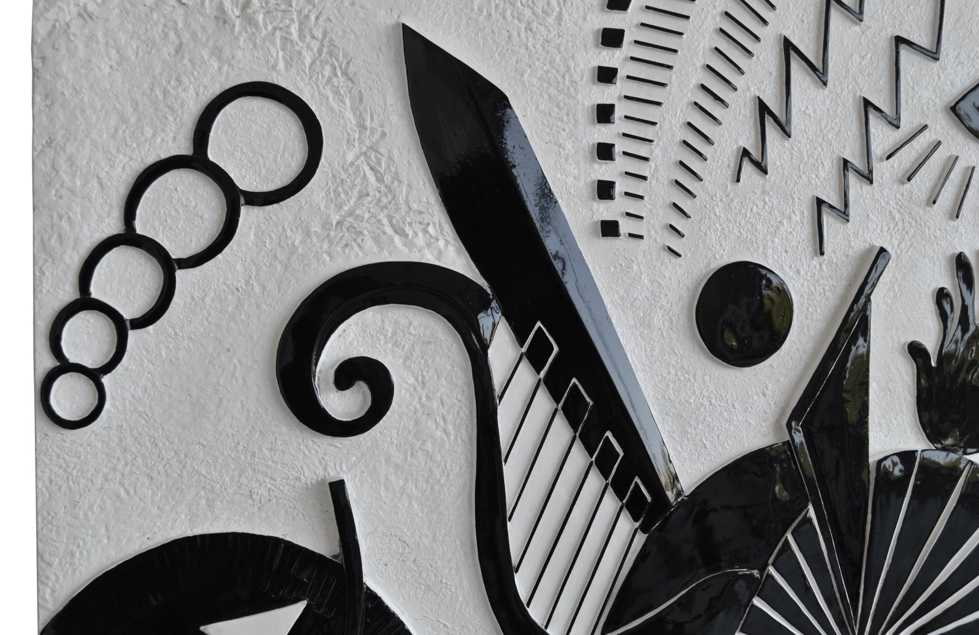 Modern Black and White Bas-relief Wall Panel Handmade in Italy by Cupioli For Sale