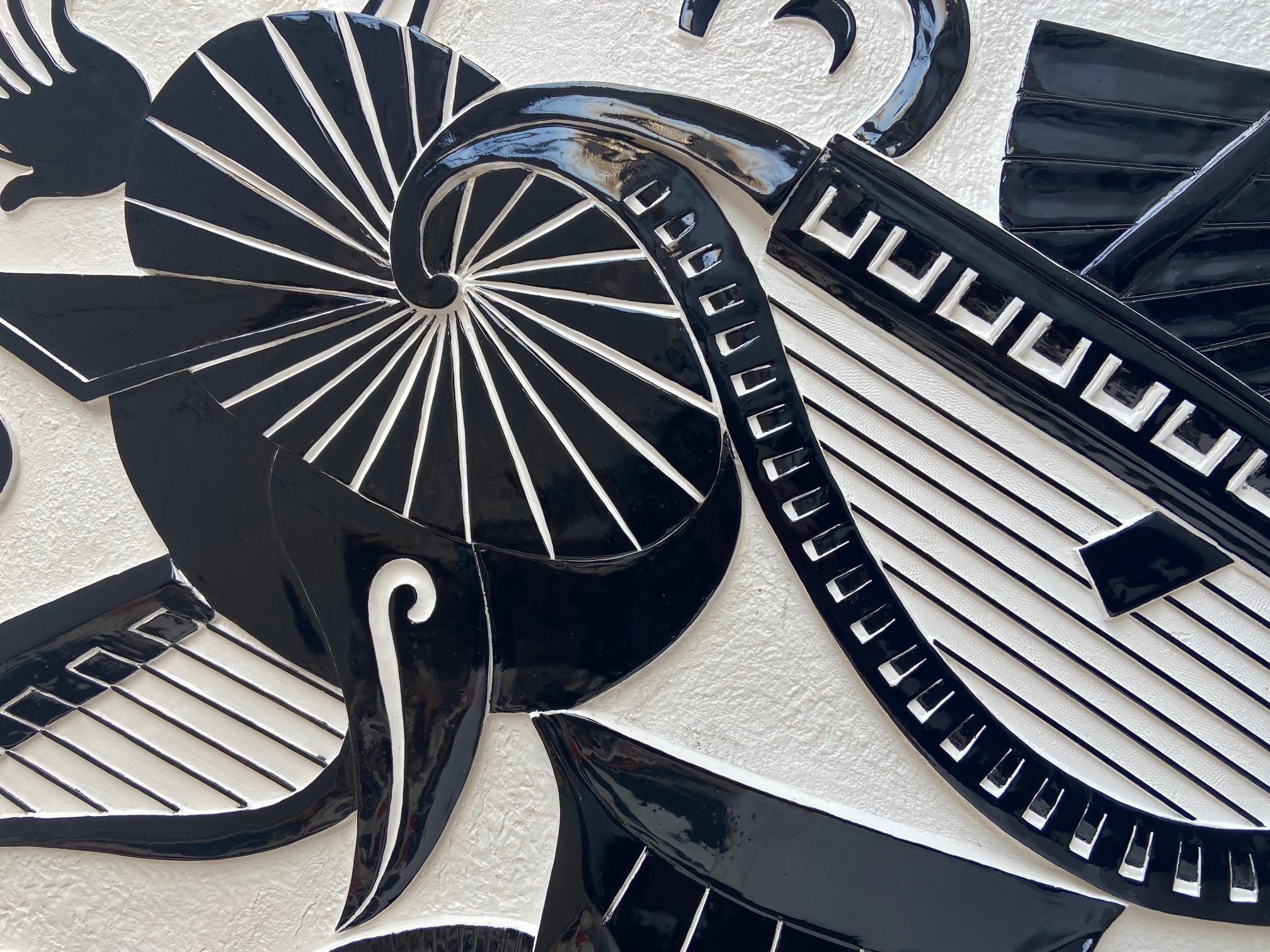 Resin Black and White Bas-relief Wall Panel Handmade in Italy by Cupioli For Sale