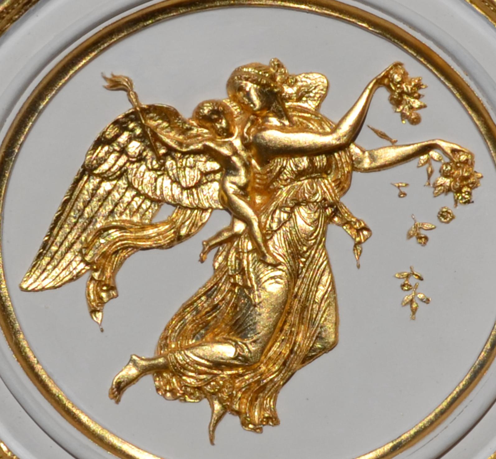 Pannello Parete Stile Wedgwood Azzurro e Rilievo Bianco Fatto a Mano da Cupioli In condizioni Nuovo in vendita a Rimini, IT