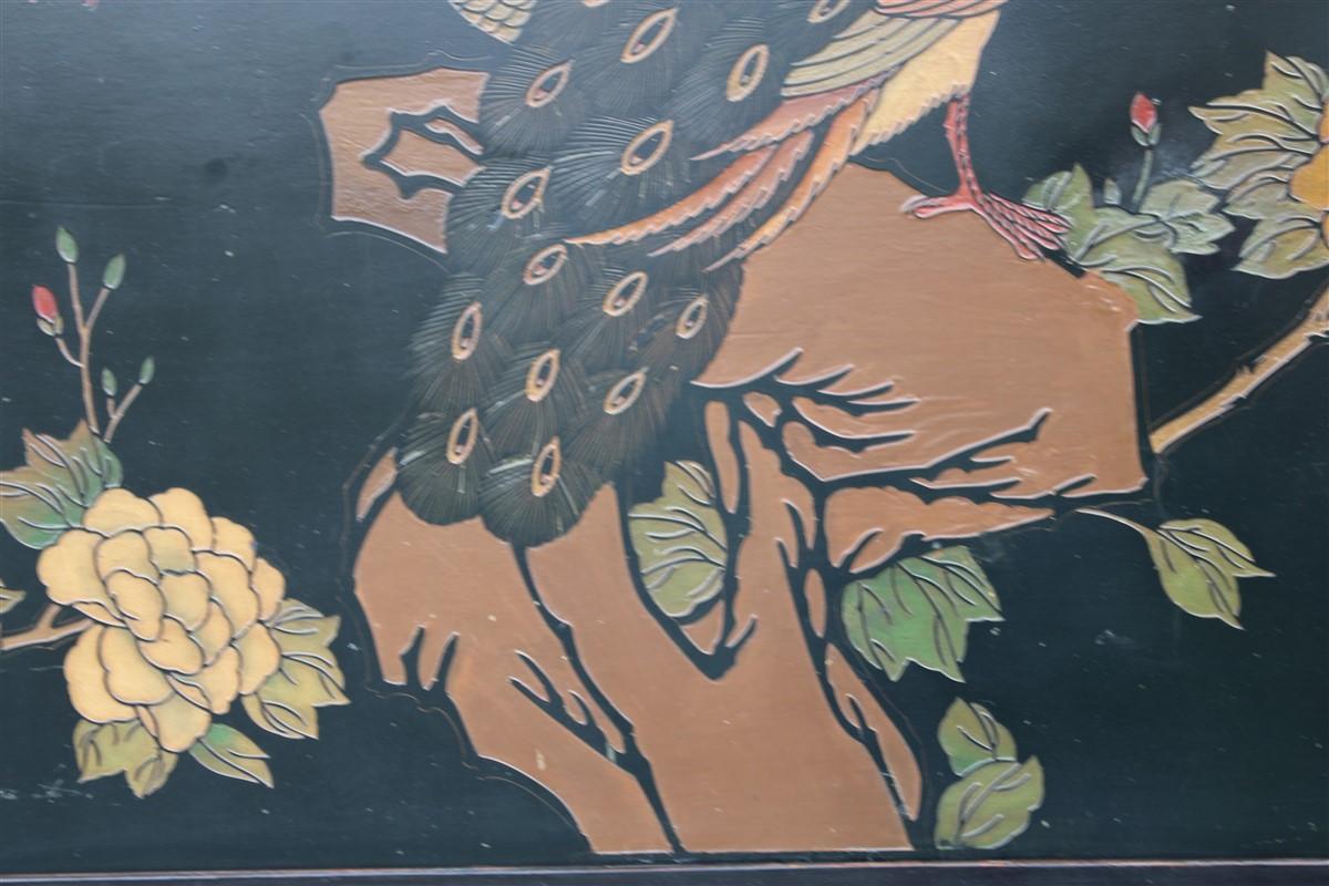 Lacquer Pannello Decorativo in Lacca Cinese 1950s con Uccelli Fiori di loto e Piante  For Sale