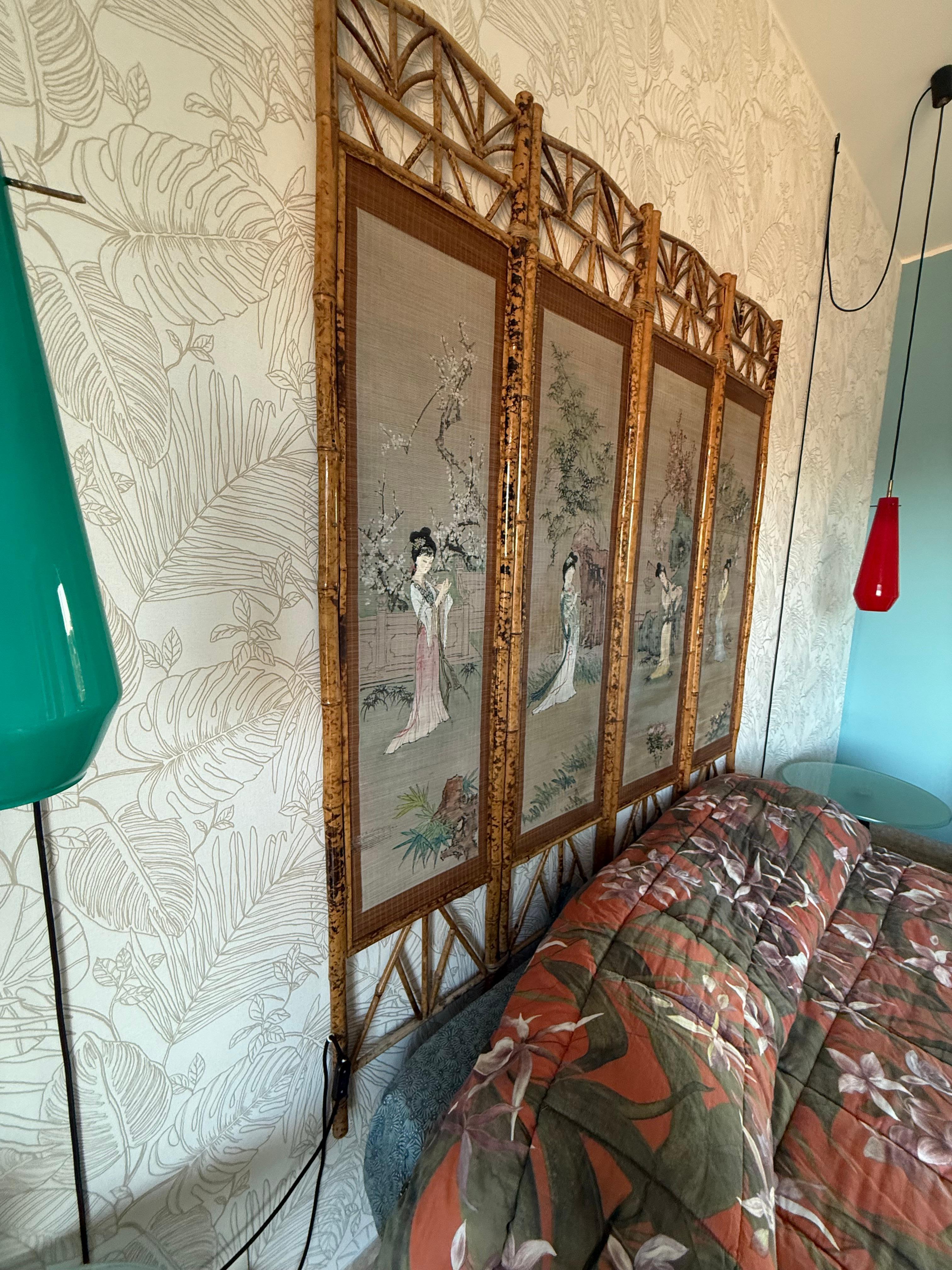 Oriental Bamboo Decorative Panel on Straw of Geisha Women 1950s For Sale 1
