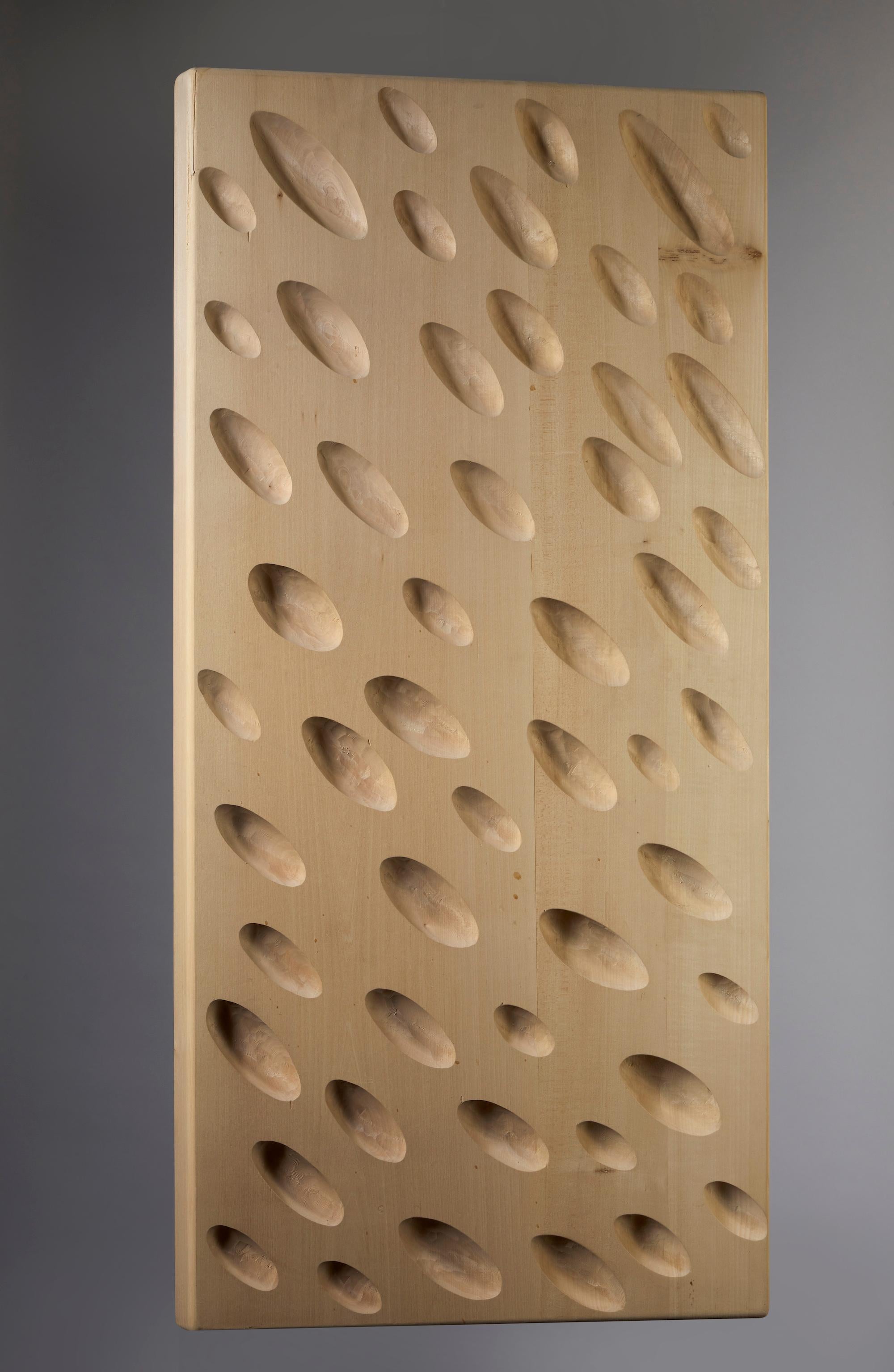 Giuseppe Rivadossi (Nave, July 8, 1935)

Carved panel with elongated ellipses, 2011

Dimensions: 59.2 x 120 x 5.5 cm

With this panel  hand-carved Master Giuseppe Rivadossi created, repeating in form and quality of execution the ornamentation
