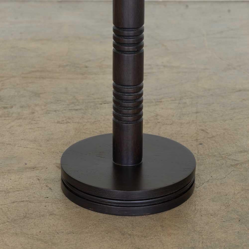 Chêne Table à boire Panoplie en vente