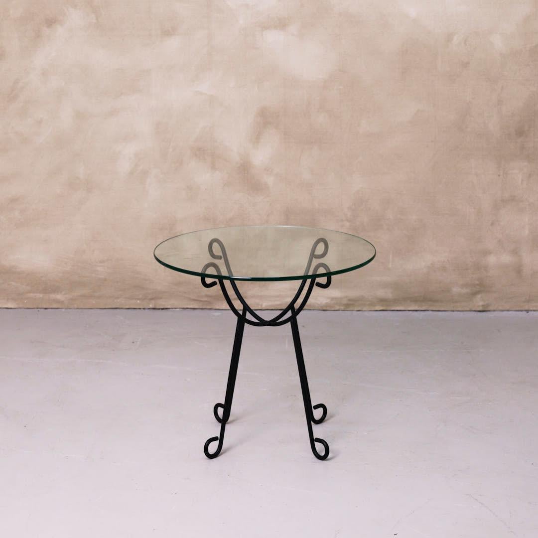XXIe siècle et contemporain Table d'appoint Panoplie en fer en vente