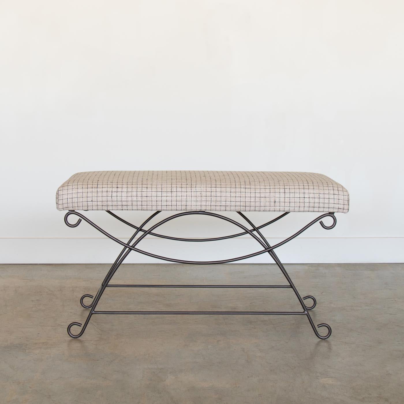 Panoplie Iron Loop Bench, Linen Check For Sale 2