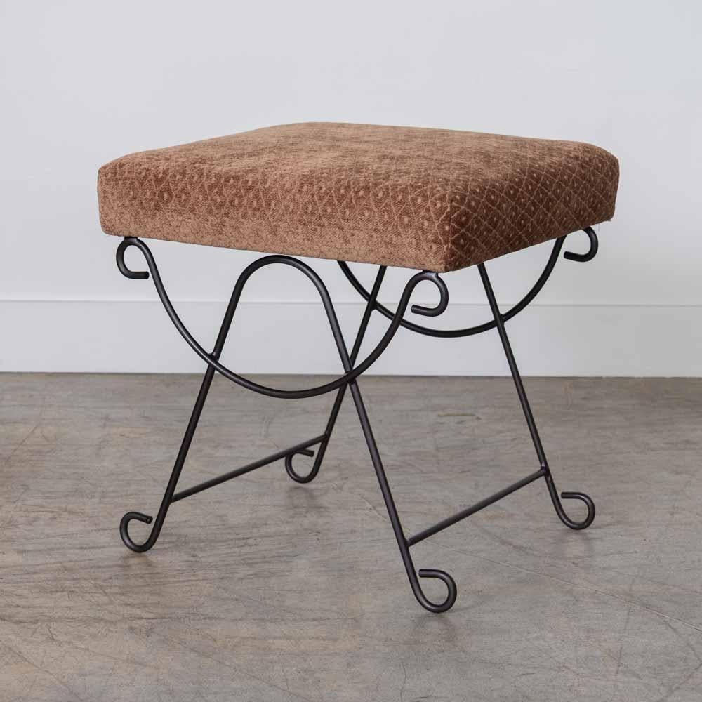 Panoplie Iron Loop Stool