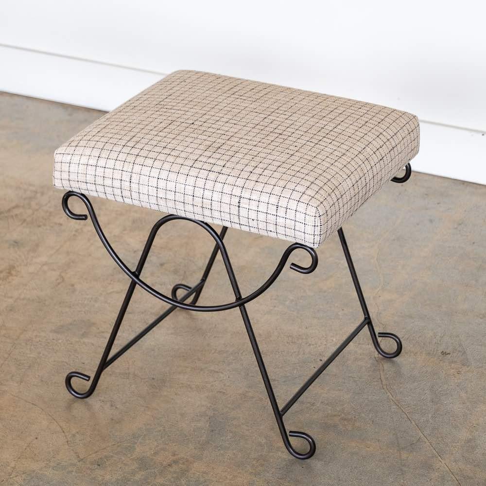 Panoplie Iron Loop Stool with Linen Check For Sale 4