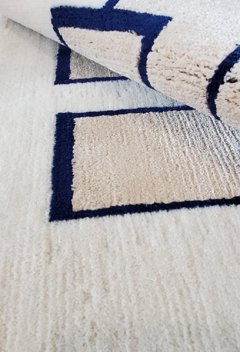 Hand-Knotted 