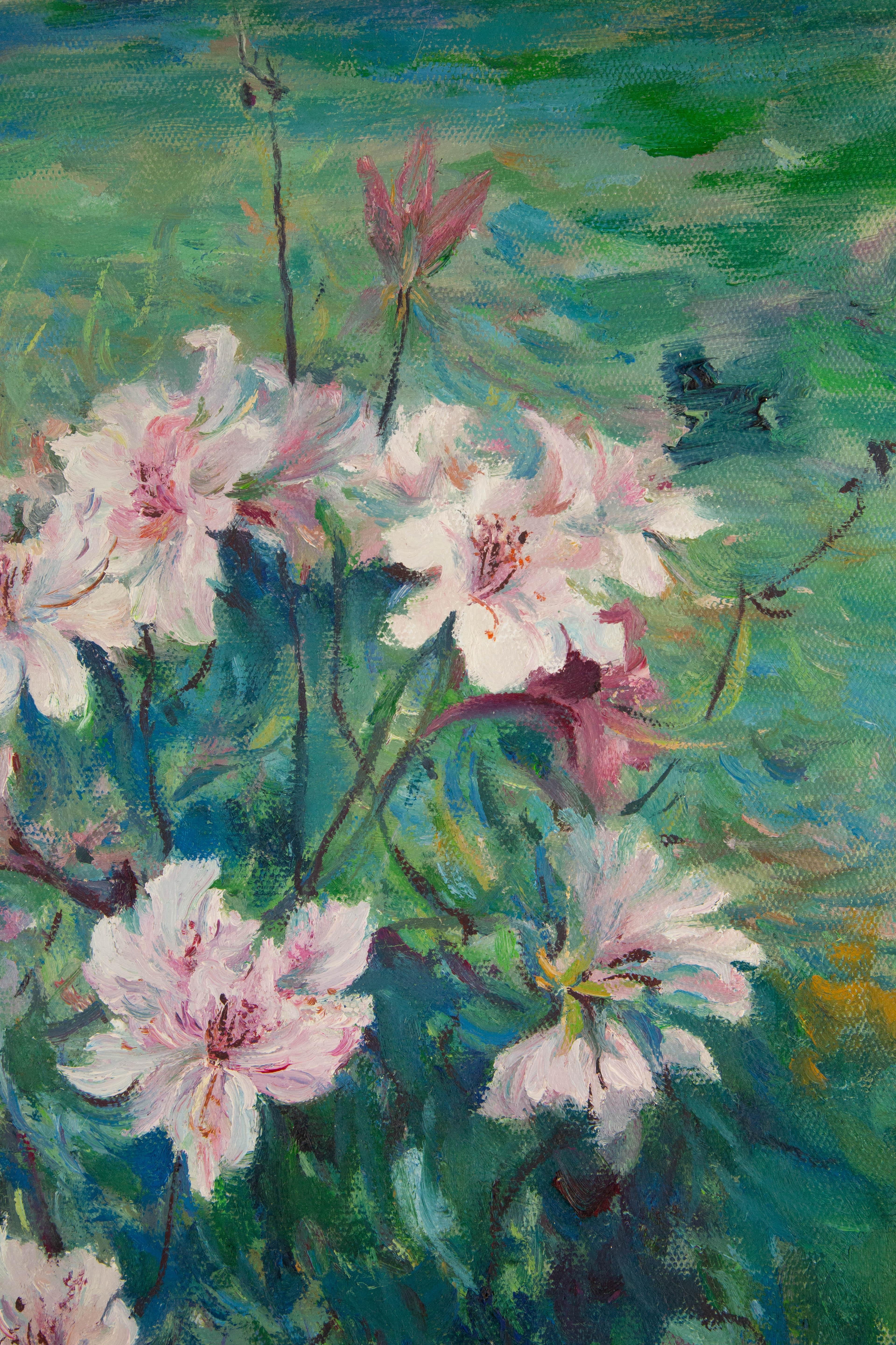 Peinture à l'huile originale d'un paysage de Panpan Wei « Azalea By The Wall » (Azalea au mur) en vente 3