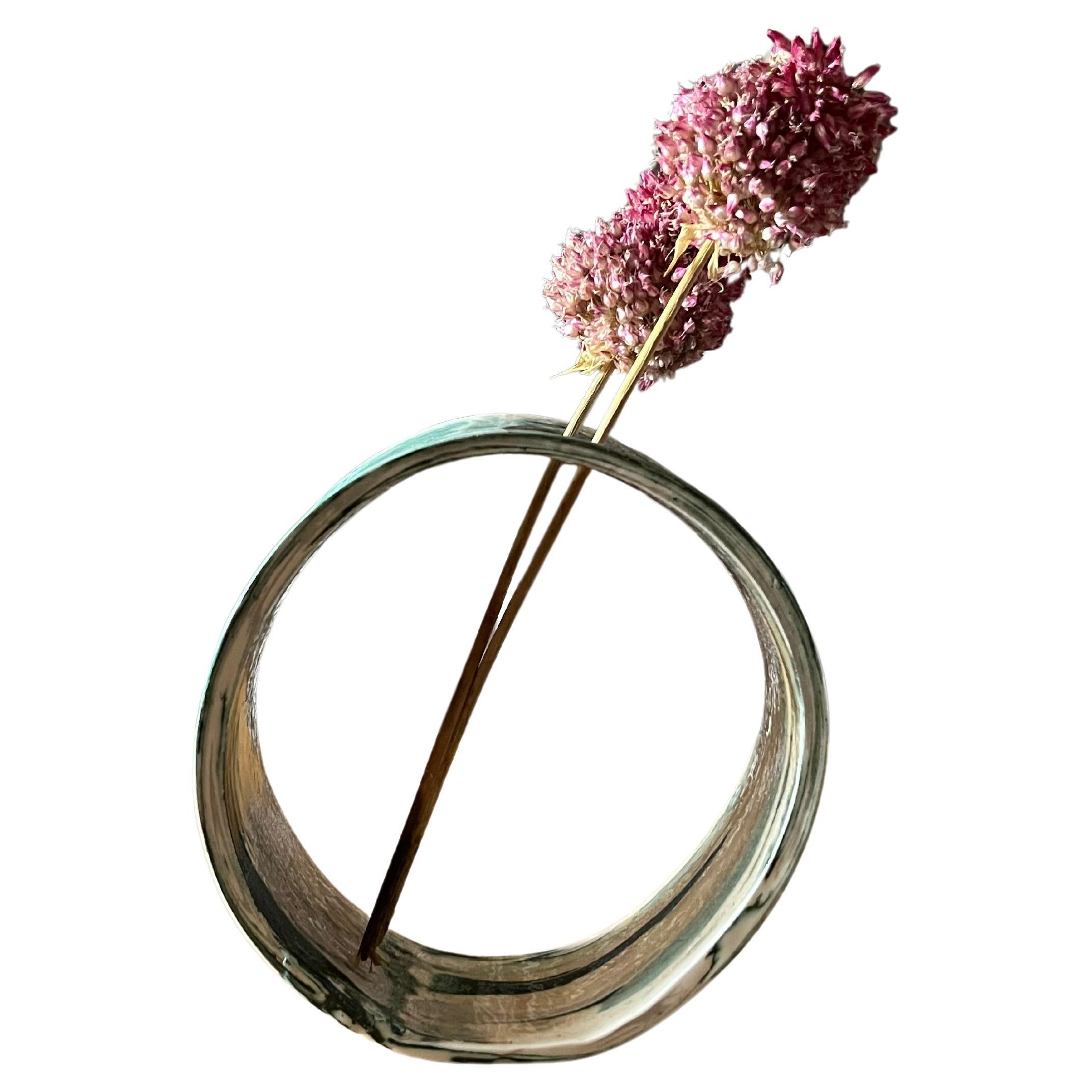 PANTA REI . (non)vaso cerchio  in ceramica con argille recuperate For Sale