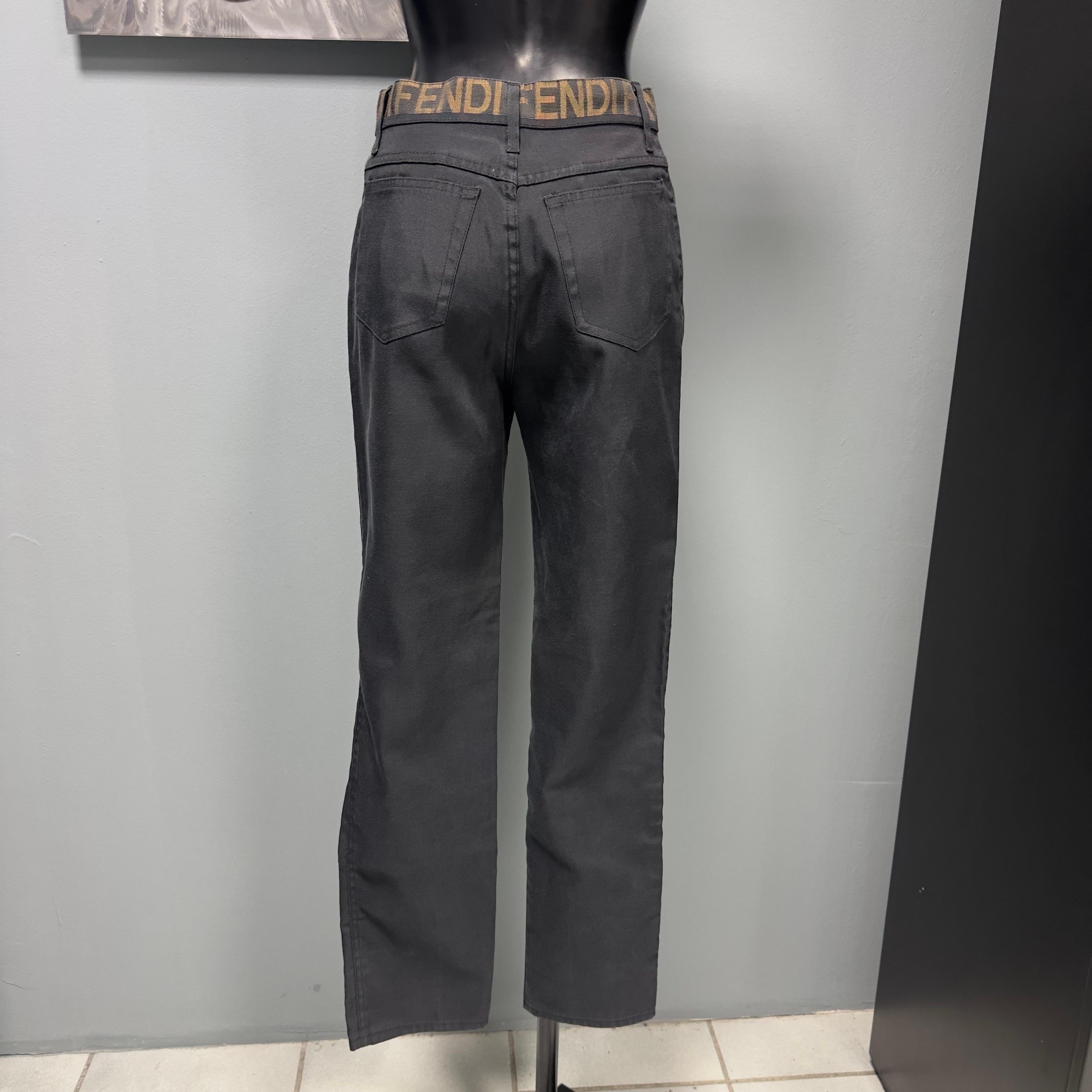 Pantalone Fendi in ottime condizioni For Sale 1