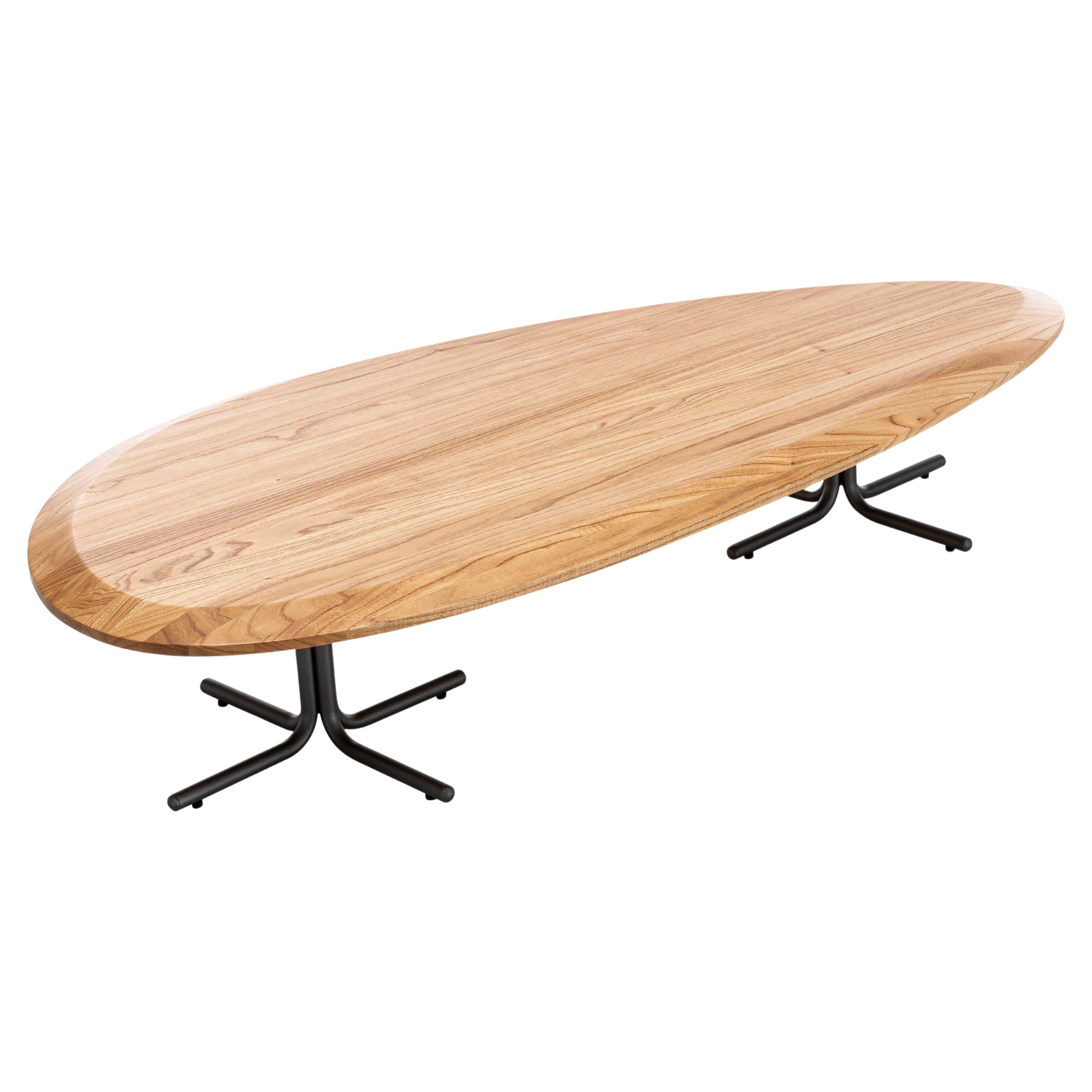 Table basse en teck à plateau de 47 pouces avec inspiration jaguar, base noire, Pantê Line