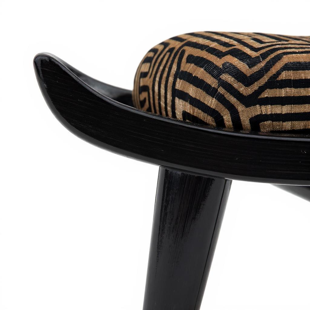 Pantera Lacquered Stool with Dedar Upholstery by VandaVee In New Condition For Sale In London, GB