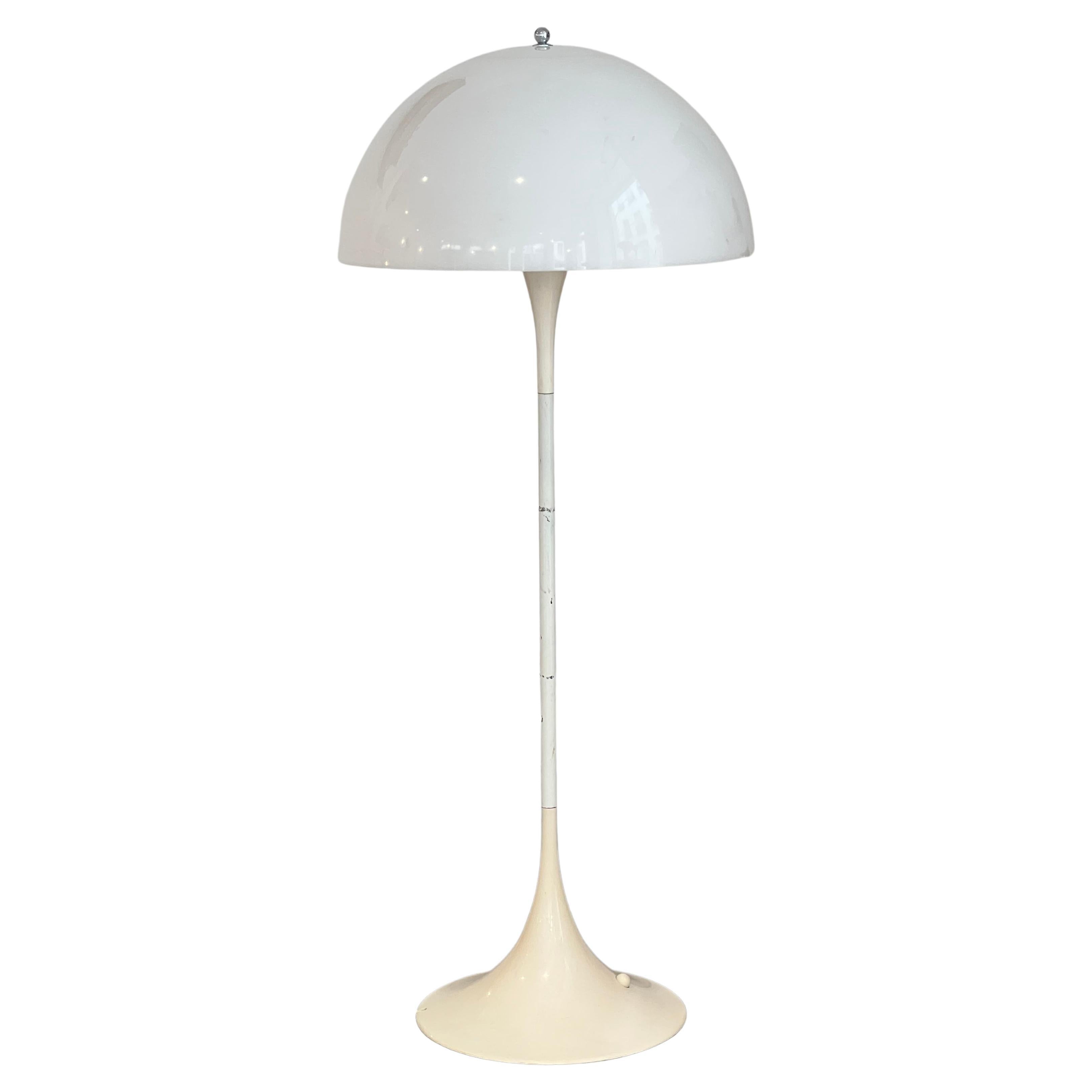 Panthella floor lamp by Verner Panton in collaboration with Louis Poulsen 1971 For Sale