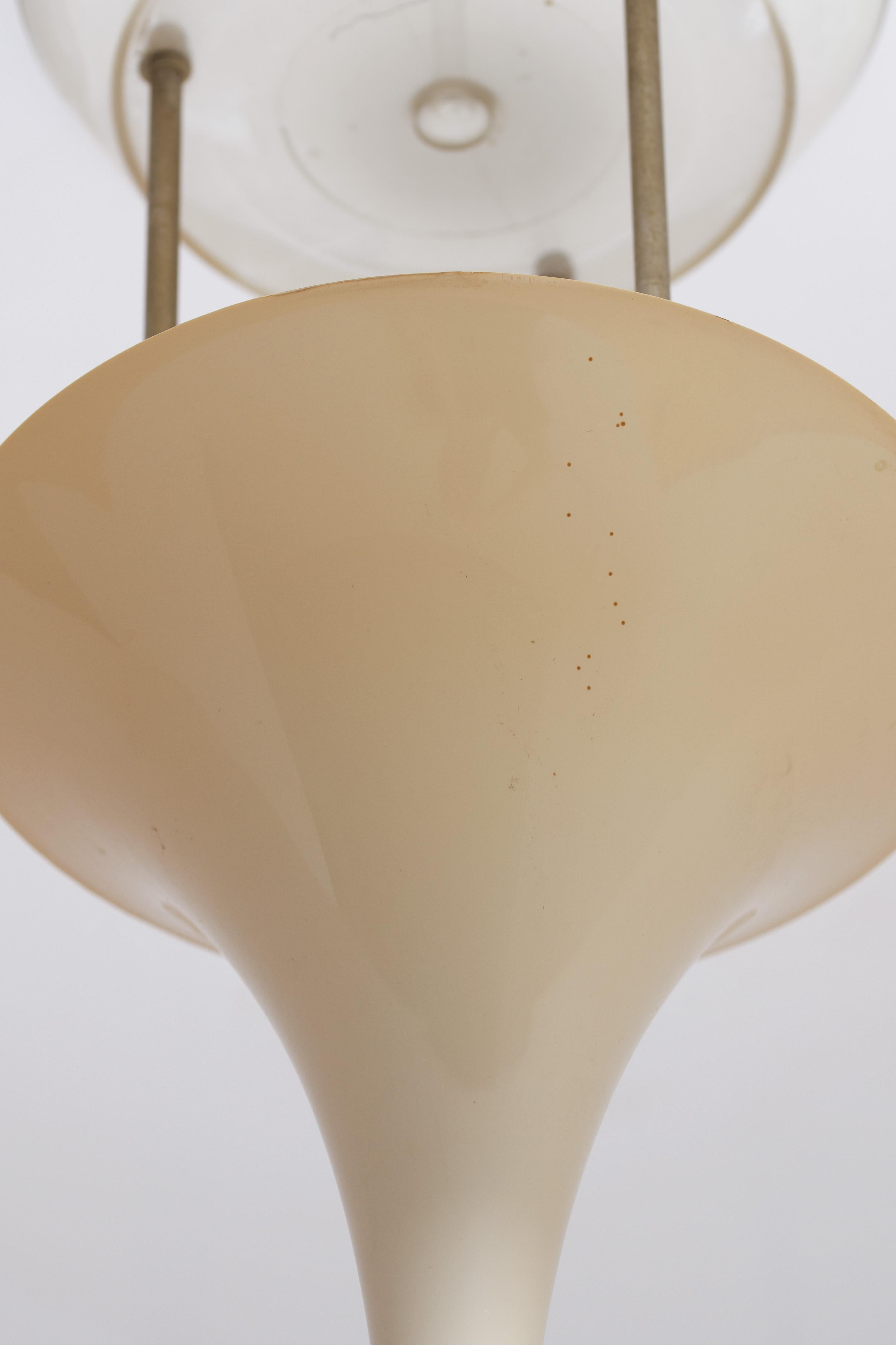 Acier Lampe à poser 'Panthella' Verner Panton en vente