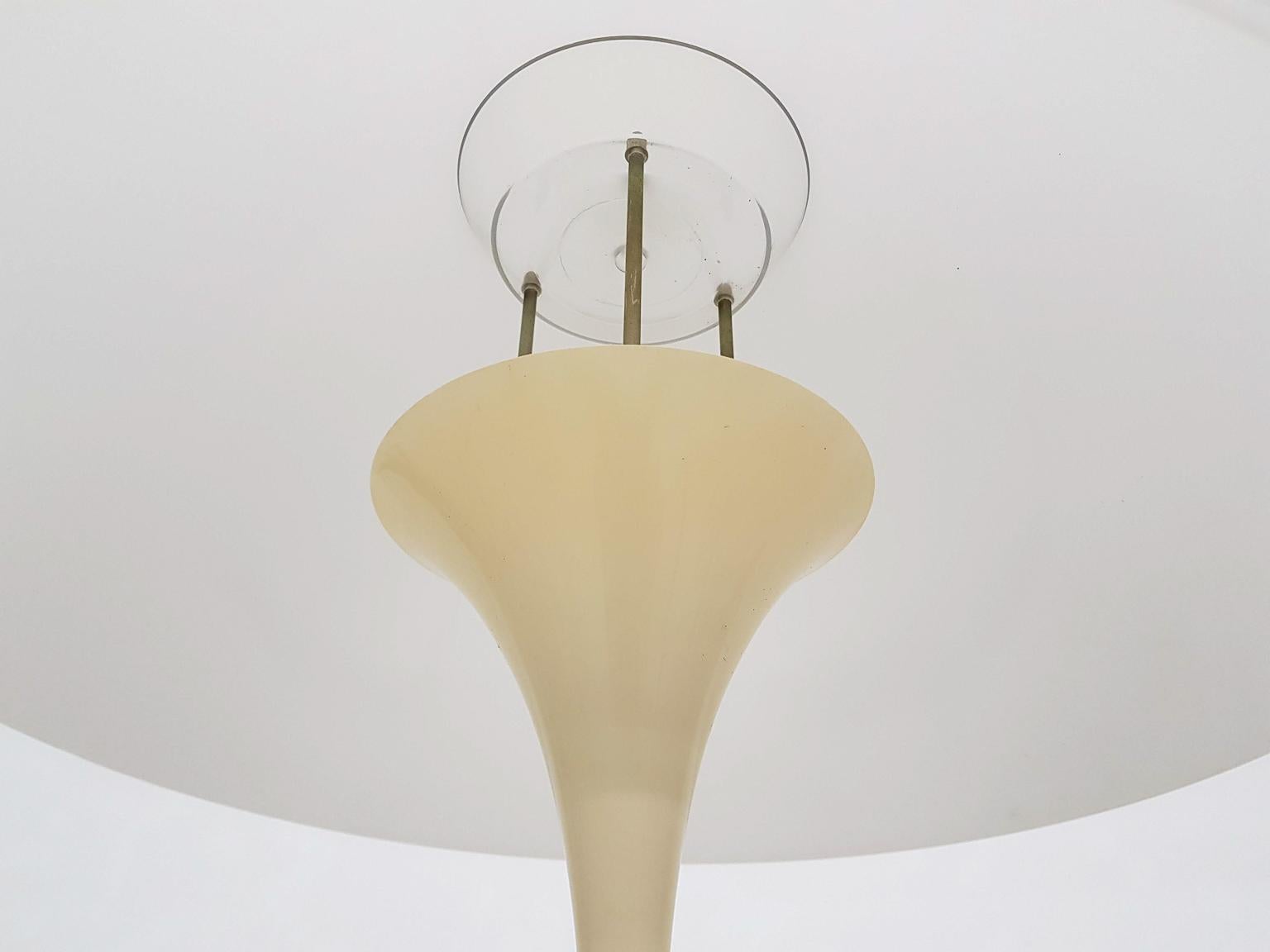 20th Century Panthella Table or Desk Light by Verner Panton for Louis Poulsen, Denmark, 1971