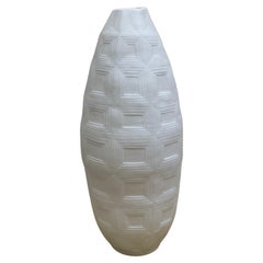 PANTHEON 1 vase, handmade porcelain contemporary vase white