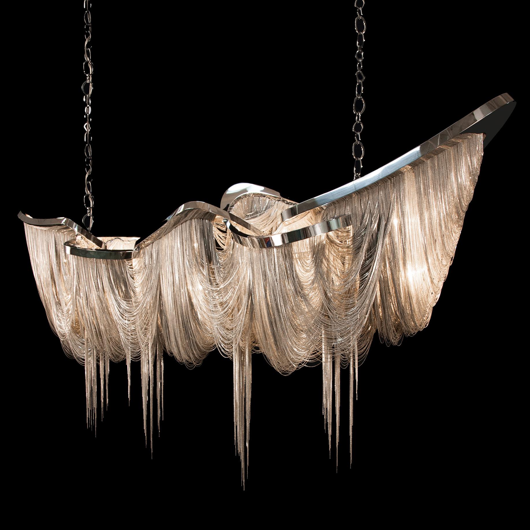 As a result of intense stylistic research, the Pantheon Chandelier by Barlas Baylar is one of the bolder offerings in Hudson's lighting collection with its sculptural design approach and exquisite craftsmanship. Beside its unique design, organic and