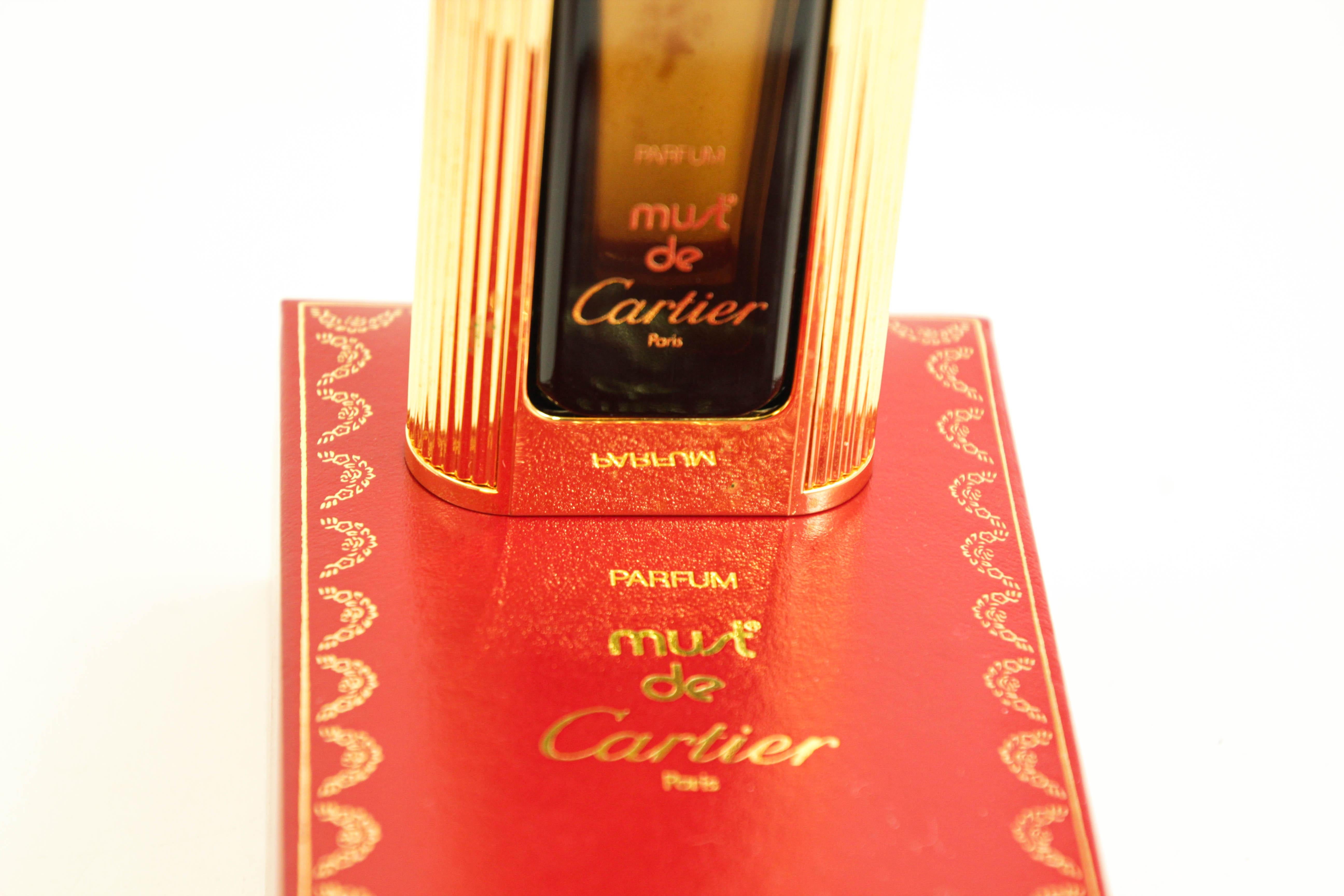 Marrone Bottiglia di profumo vintage da collezione Panther de Cartier in scatola originale  Art Déco in vendita