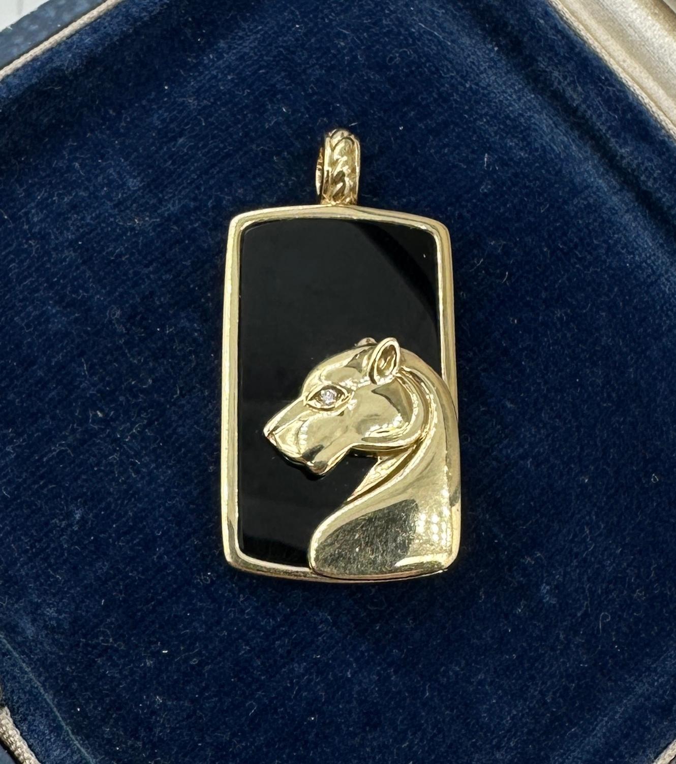 Panther Diamond Onyx Pendant Necklace 14 Karat Gold Cartier Style Lion Leopard In Excellent Condition For Sale In New York, NY