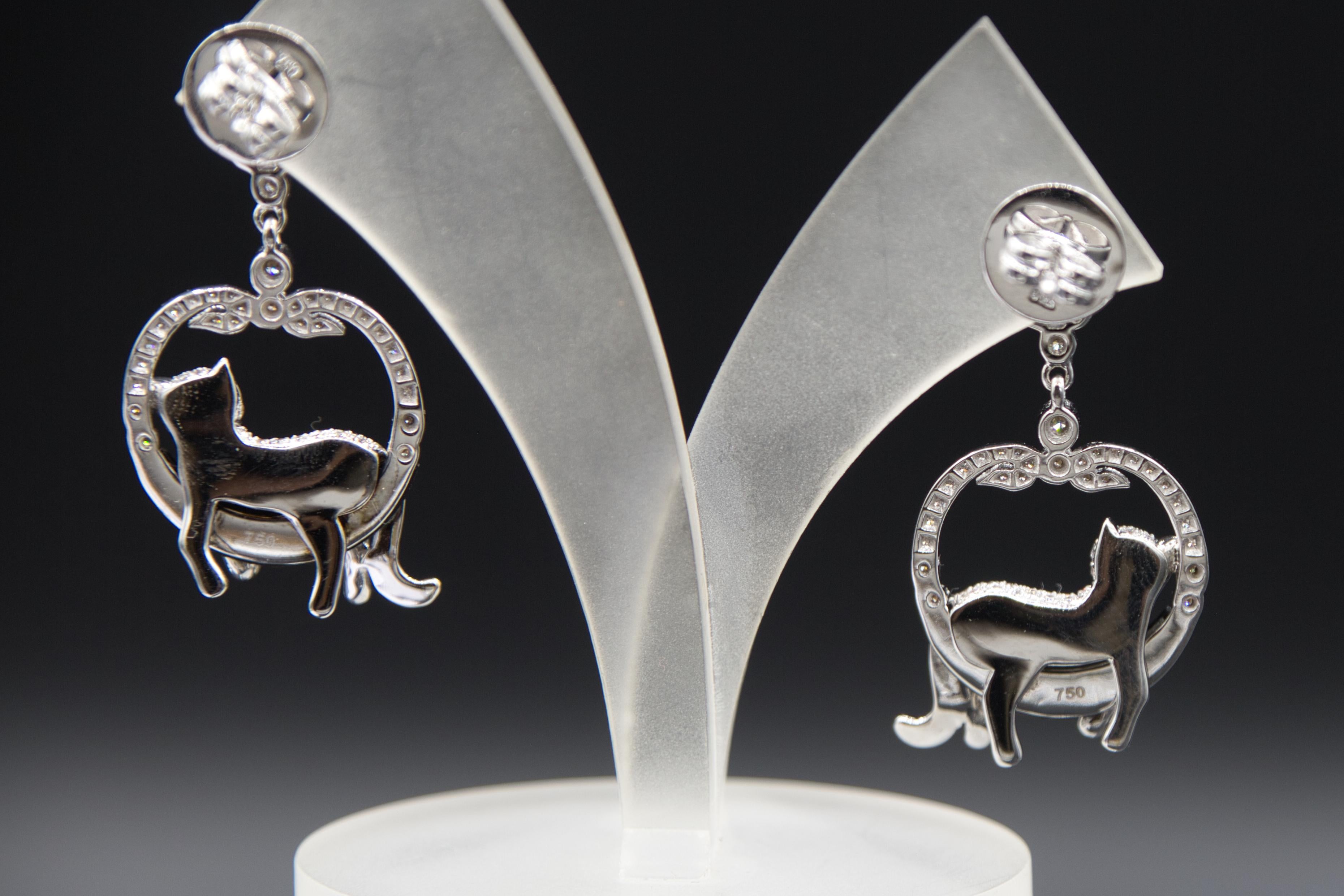 Panther earings 18 k gold diamond onyx emerald in vendita 1