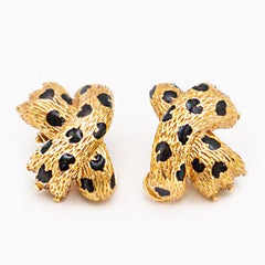 Ombre Féline Panther Earrings by FRED Paris