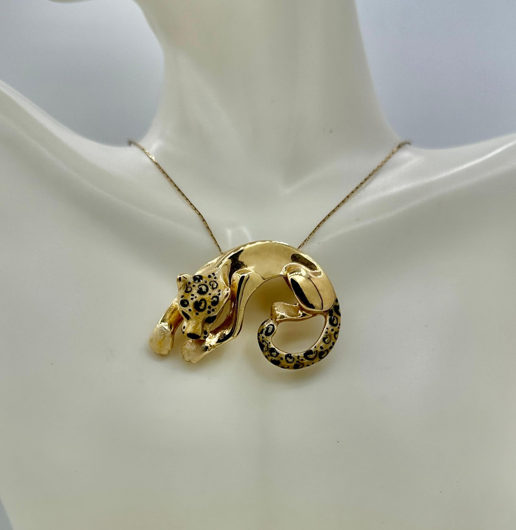 Pantera Leopardo Ghepardo Collana con ciondolo smaltato in oro 14 carati stile Cartier in vendita 2