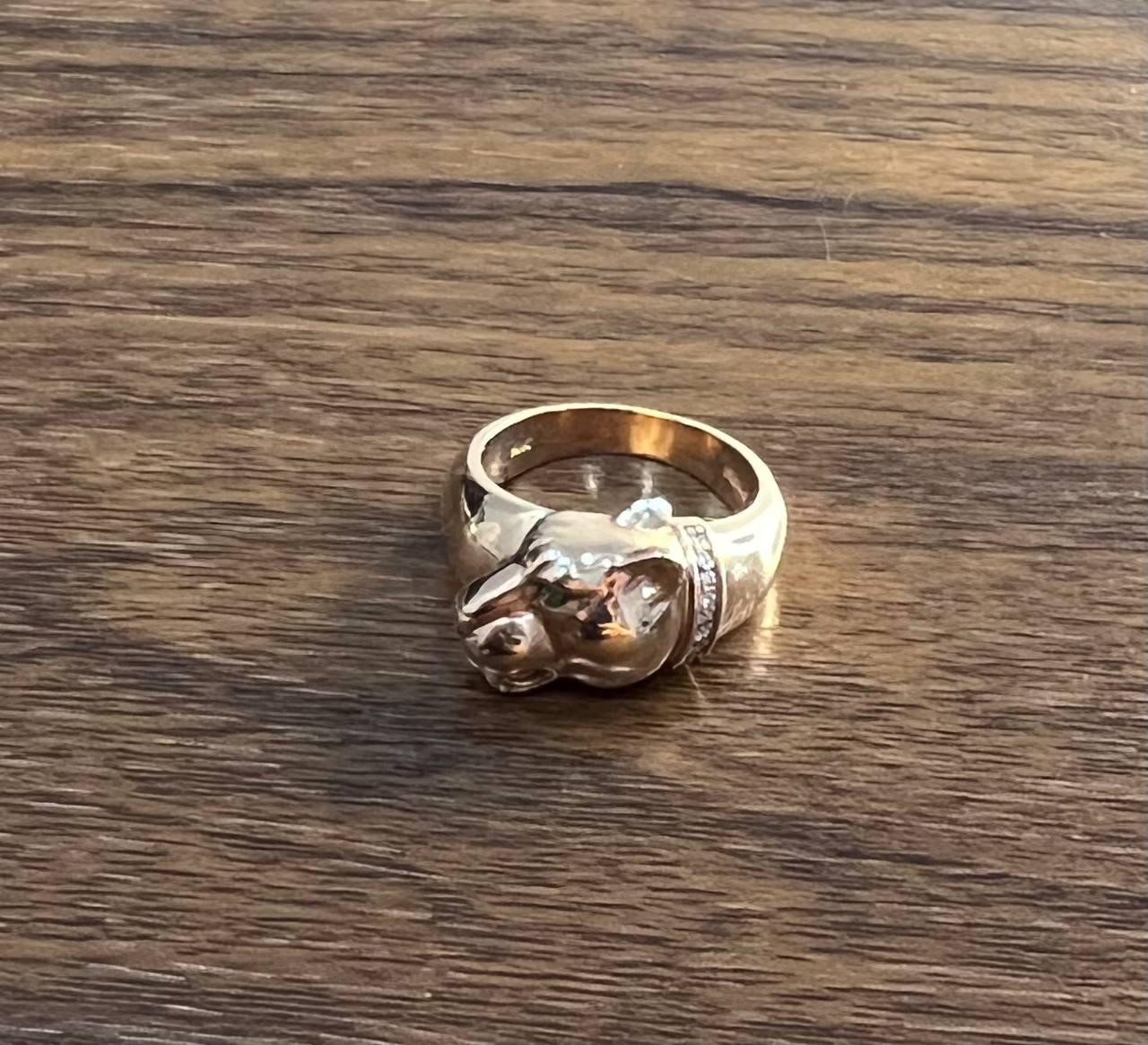 Panther Leopard Lioness Head Diamond Channel 14K Rose Gold Emerald Eyes Ring For Sale 2