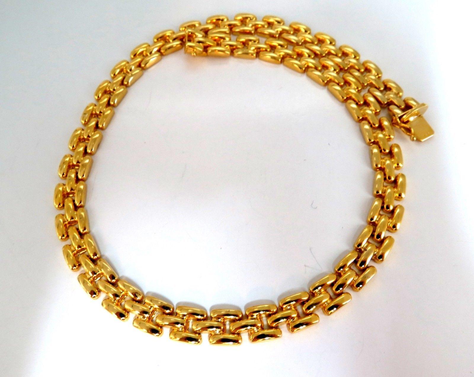 Classic Panther Form Necklace.

16 Inches (wearable length)

 9 mm

14kt. yellow gold 

28.8 Grams.