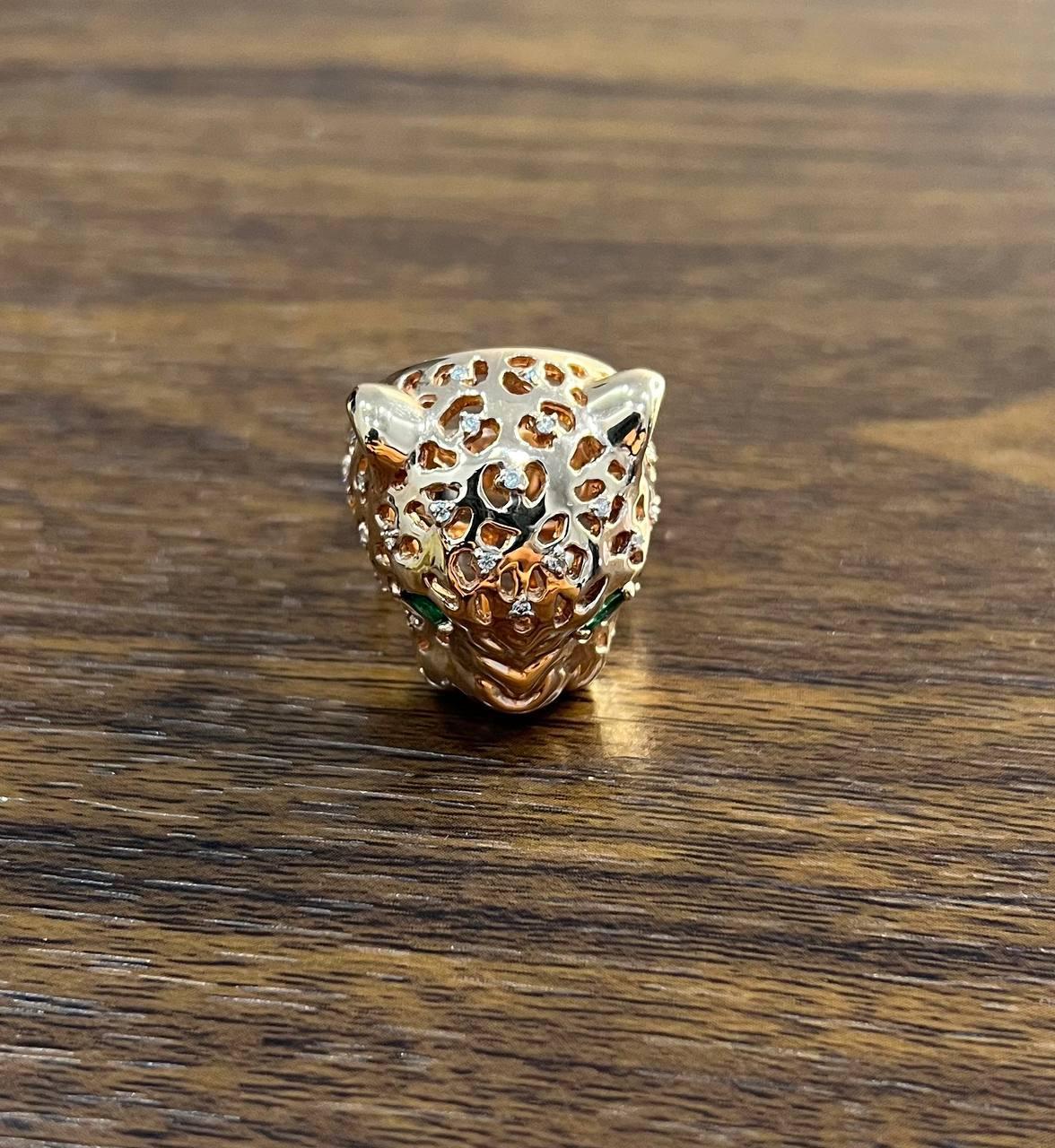 Panther Lioness Leopard Diamonds Jaguar Gold Statement Full Finger Emerald Ring For Sale 2