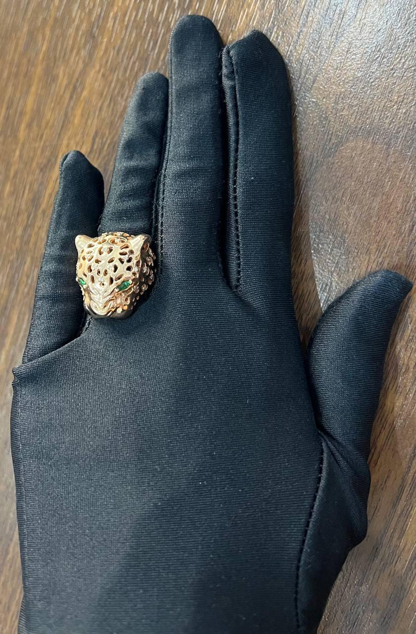 Panther Lioness Leopard Diamonds Jaguar Gold Statement Full Finger Emerald Ring For Sale 3