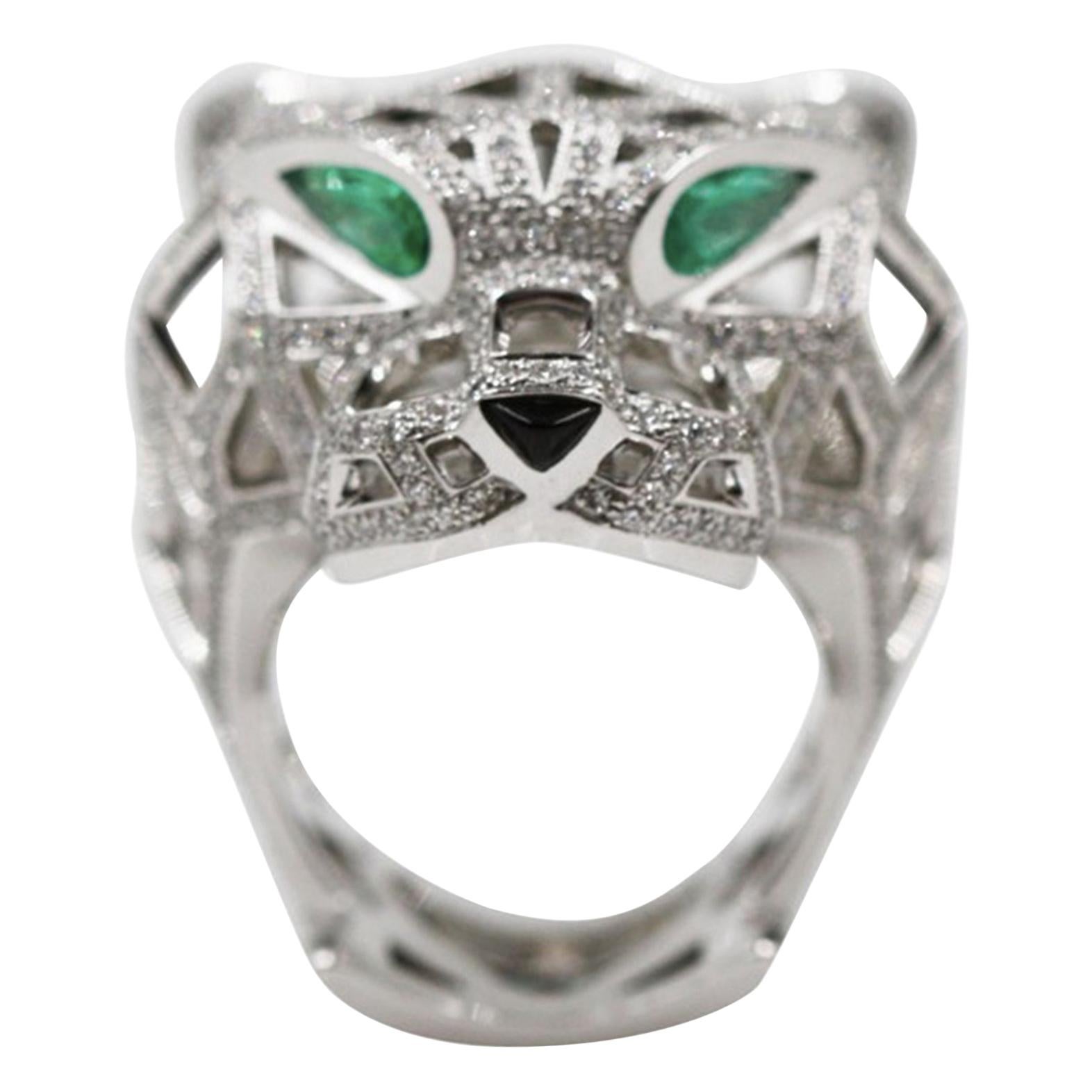Panthere de Cartier 18 Karat White Gold Emeralds Onyx Diamond Ring