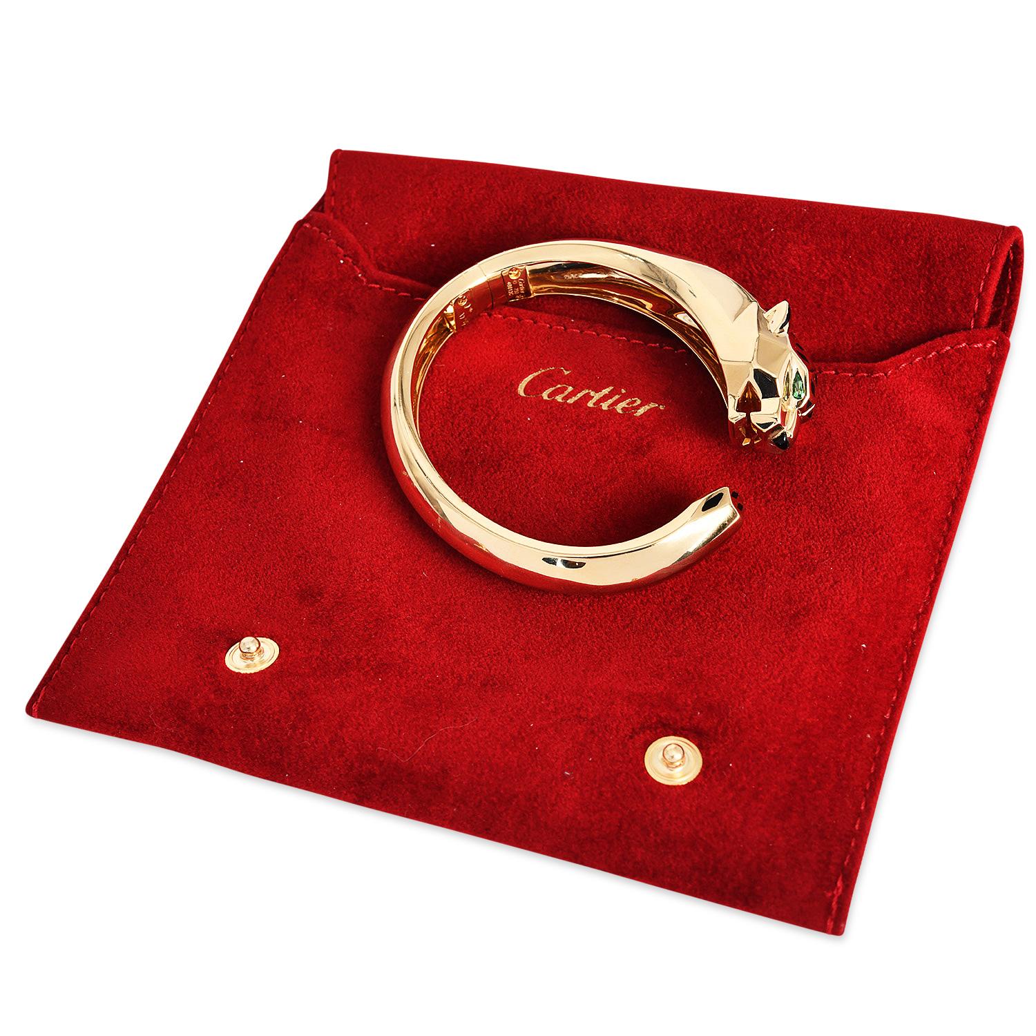 Bracelet manchette en or 18K Panthère de Cartier Taille 17 en vente 3