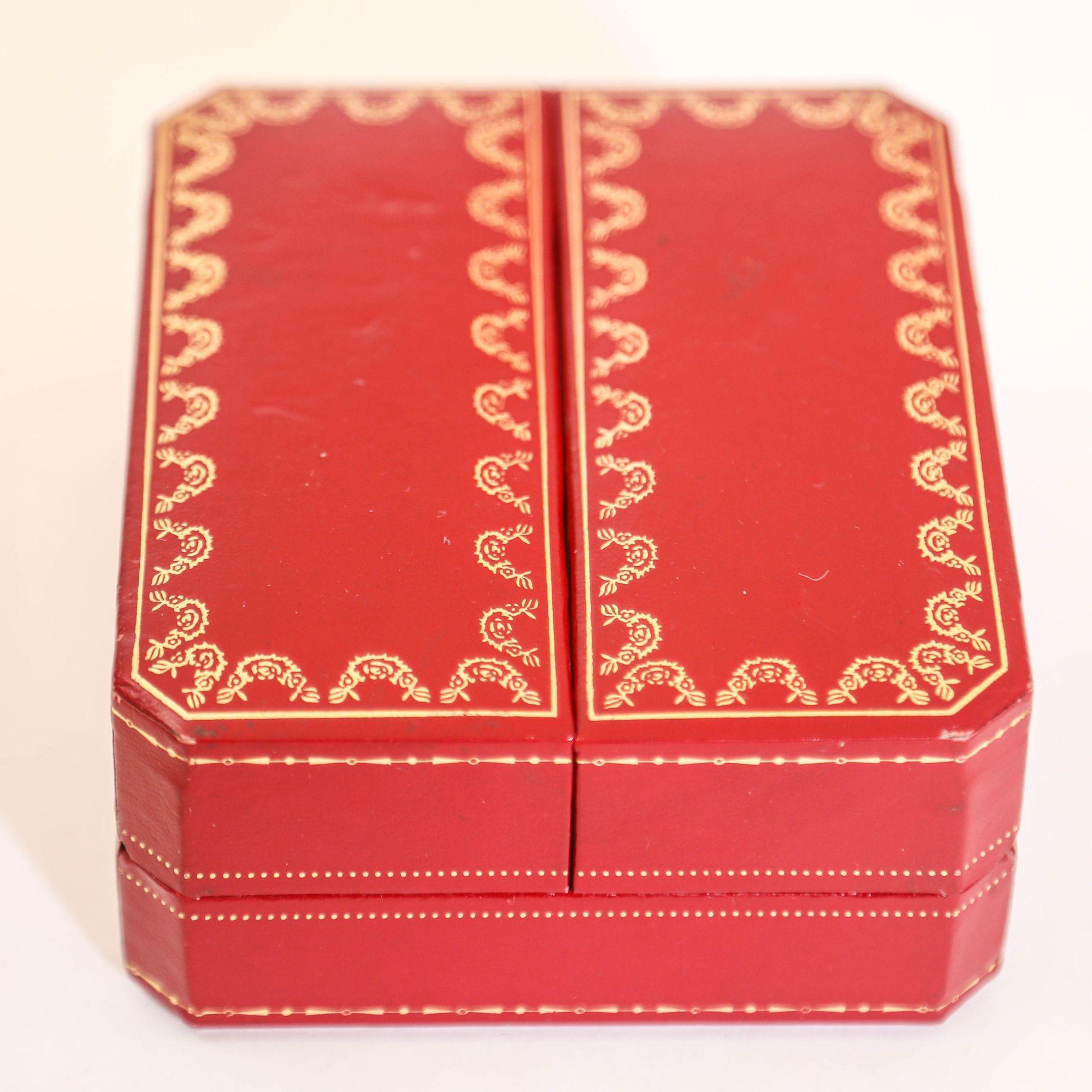 Art Glass Panthere de Cartier Collectible Vintage Perfume Bottle in original Box Art Deco For Sale