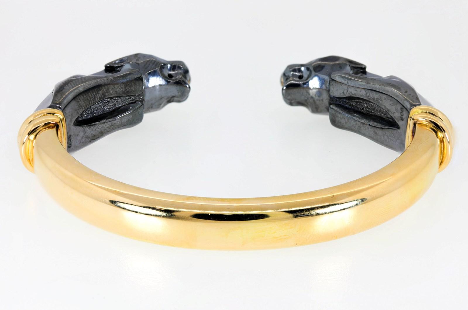 Modern Panthere de Cartier Collection Gold Bracelet